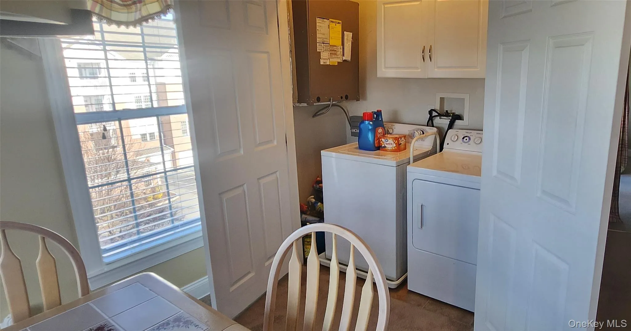 Convenient Laundry--W/D INCLUDED Convenient Laundry--W/D INCLUDED