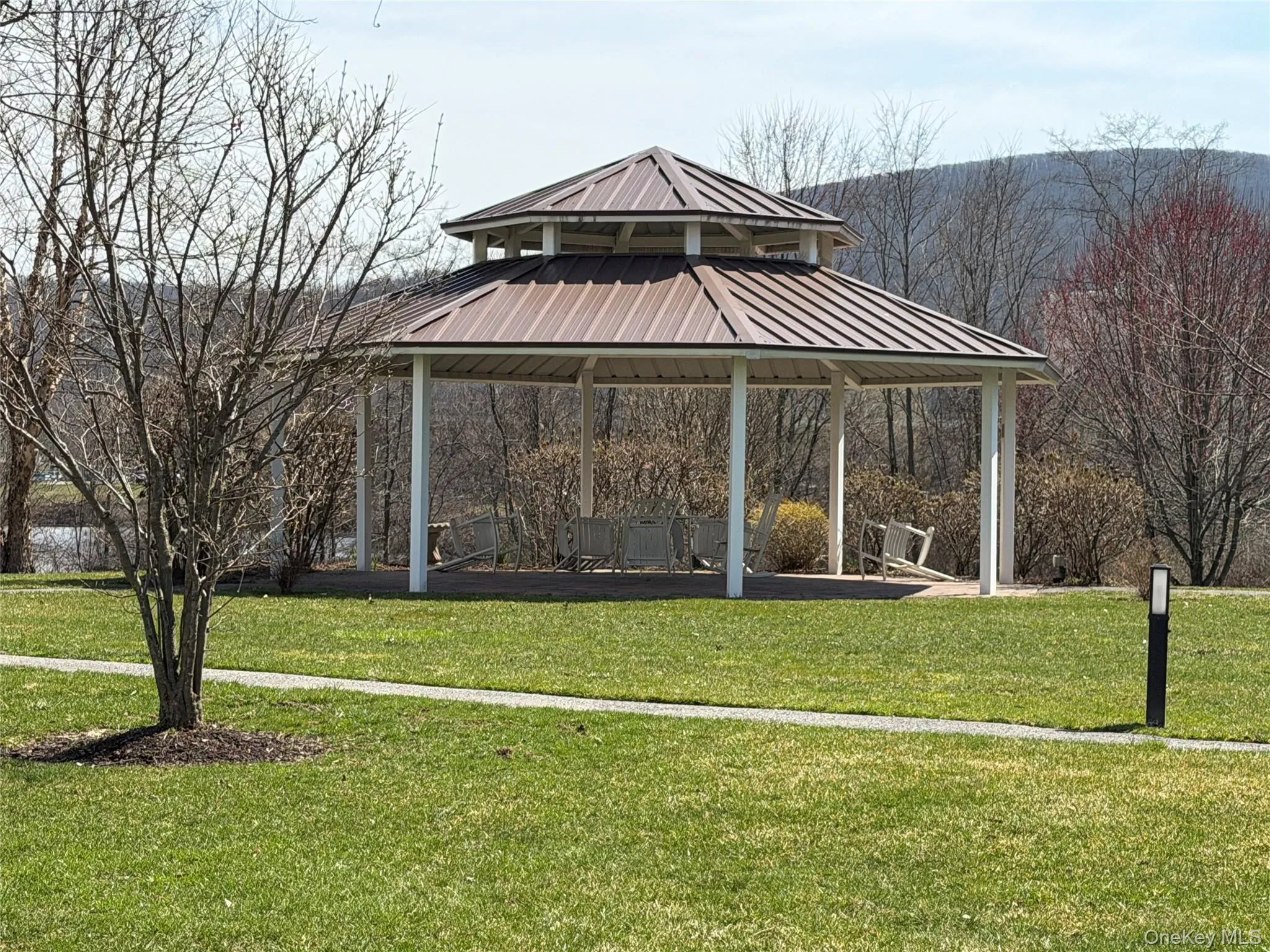 Vista Rest area overlooking Mountain view and Pond off of Trail Vista Rest area overlooking Mountain view and Pond off of Trail