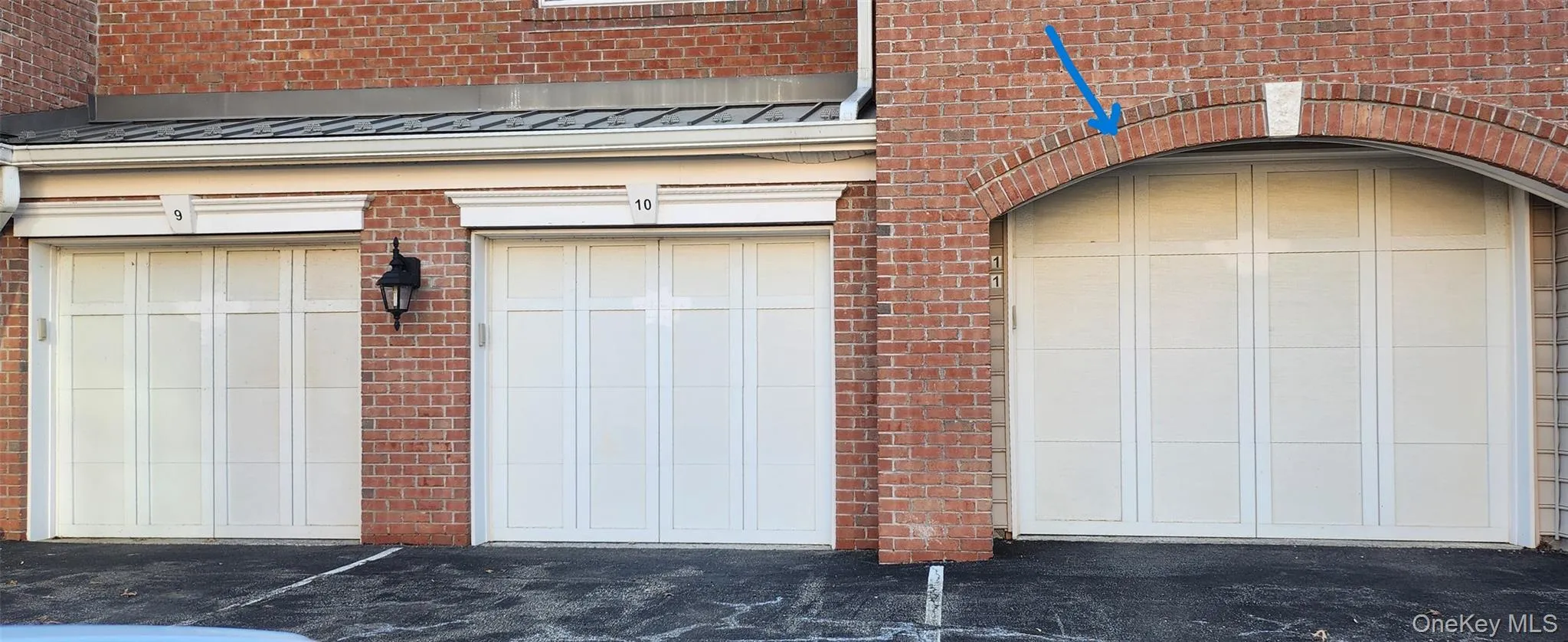 Oversized Garage compared to others Oversized Garage compared to others