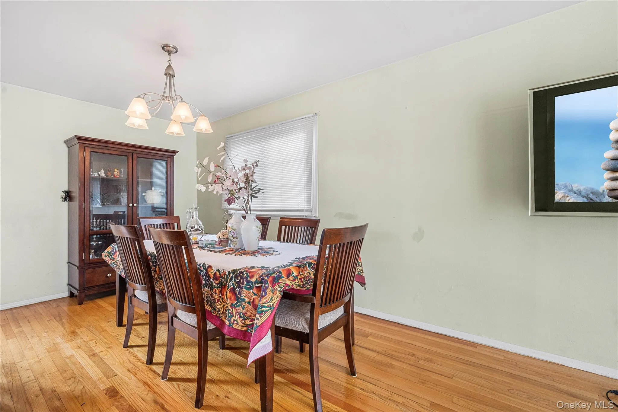 787 Vivian Court, Hempstead, NY, 4 Bedrooms Bedrooms, 8 Rooms Rooms,2 BathroomsBathrooms,Residential,For Rent,Vivian,0,1002157 787 Vivian Court, Hempstead, NY, 4 Bedrooms Bedrooms, 8 Rooms Rooms,2 BathroomsBathrooms,Residential,For Rent,Vivian,0,1002157