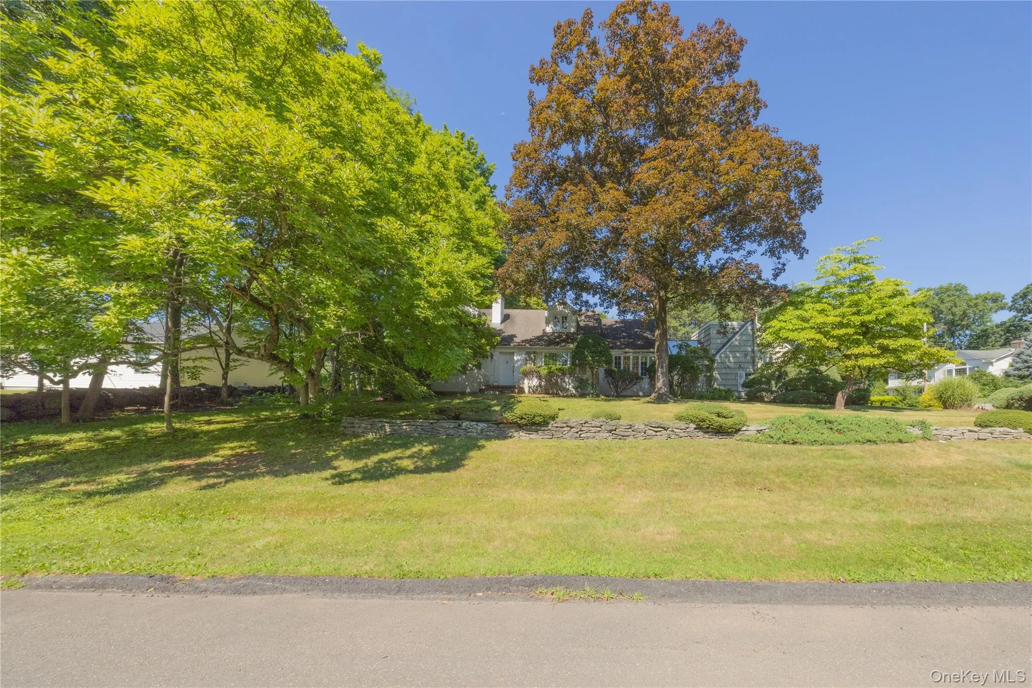 11 Wheeler Place, Clarkstown, NY, 4 Bedrooms Bedrooms, 10 Rooms Rooms,2 BathroomsBathrooms,Residential,For Rent,Wheeler,0,1002160 11 Wheeler Place, Clarkstown, NY, 4 Bedrooms Bedrooms, 10 Rooms Rooms,2 BathroomsBathrooms,Residential,For Rent,Wheeler,0,1002160