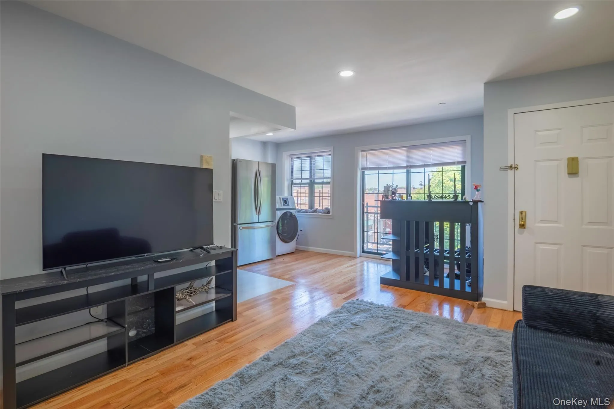 103-02 42nd Avenue, New York, NY, 2 Bedrooms Bedrooms, 4 Rooms Rooms,1 BathroomBathrooms,Residential Lease,For Rent,42nd,0,1002171 103-02 42nd Avenue, New York, NY, 2 Bedrooms Bedrooms, 4 Rooms Rooms,1 BathroomBathrooms,Residential Lease,For Rent,42nd,0,1002171