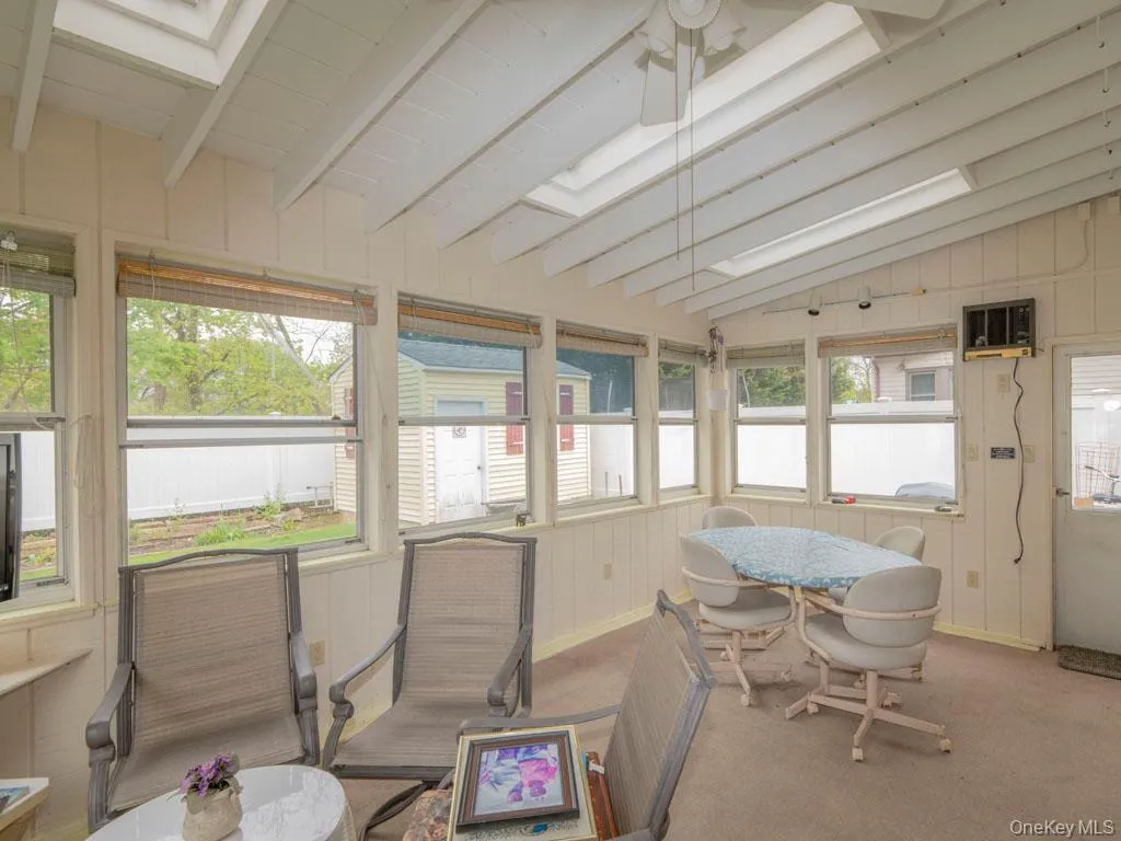 2080 Seamans Neck Road, Hempstead, NY, 3 Bedrooms Bedrooms, 7 Rooms Rooms,2 BathroomsBathrooms,Residential,For Rent,Seamans Neck,0,1002172 2080 Seamans Neck Road, Hempstead, NY, 3 Bedrooms Bedrooms, 7 Rooms Rooms,2 BathroomsBathrooms,Residential,For Rent,Seamans Neck,0,1002172