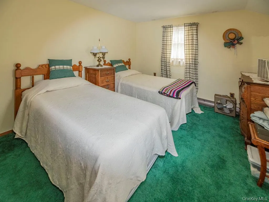 2080 Seamans Neck Road, Hempstead, NY, 3 Bedrooms Bedrooms, 7 Rooms Rooms,2 BathroomsBathrooms,Residential,For Rent,Seamans Neck,0,1002172 2080 Seamans Neck Road, Hempstead, NY, 3 Bedrooms Bedrooms, 7 Rooms Rooms,2 BathroomsBathrooms,Residential,For Rent,Seamans Neck,0,1002172
