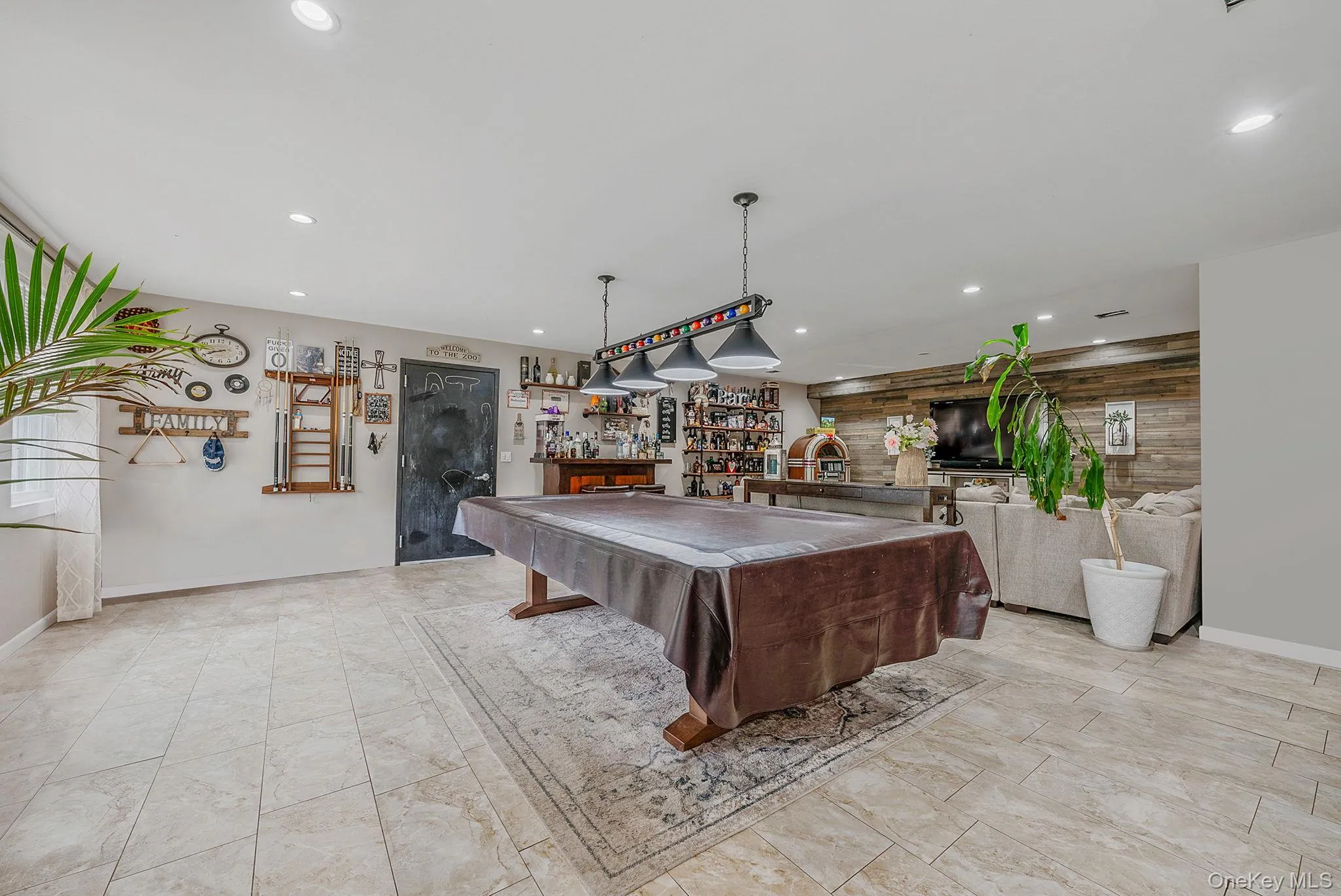 1582 Little Neck Avenue, Hempstead, NY, 5 Bedrooms Bedrooms, 9 Rooms Rooms,3 BathroomsBathrooms,Residential Sale,For Rent,Little Neck,0,1002173 1582 Little Neck Avenue, Hempstead, NY, 5 Bedrooms Bedrooms, 9 Rooms Rooms,3 BathroomsBathrooms,Residential Sale,For Rent,Little Neck,0,1002173