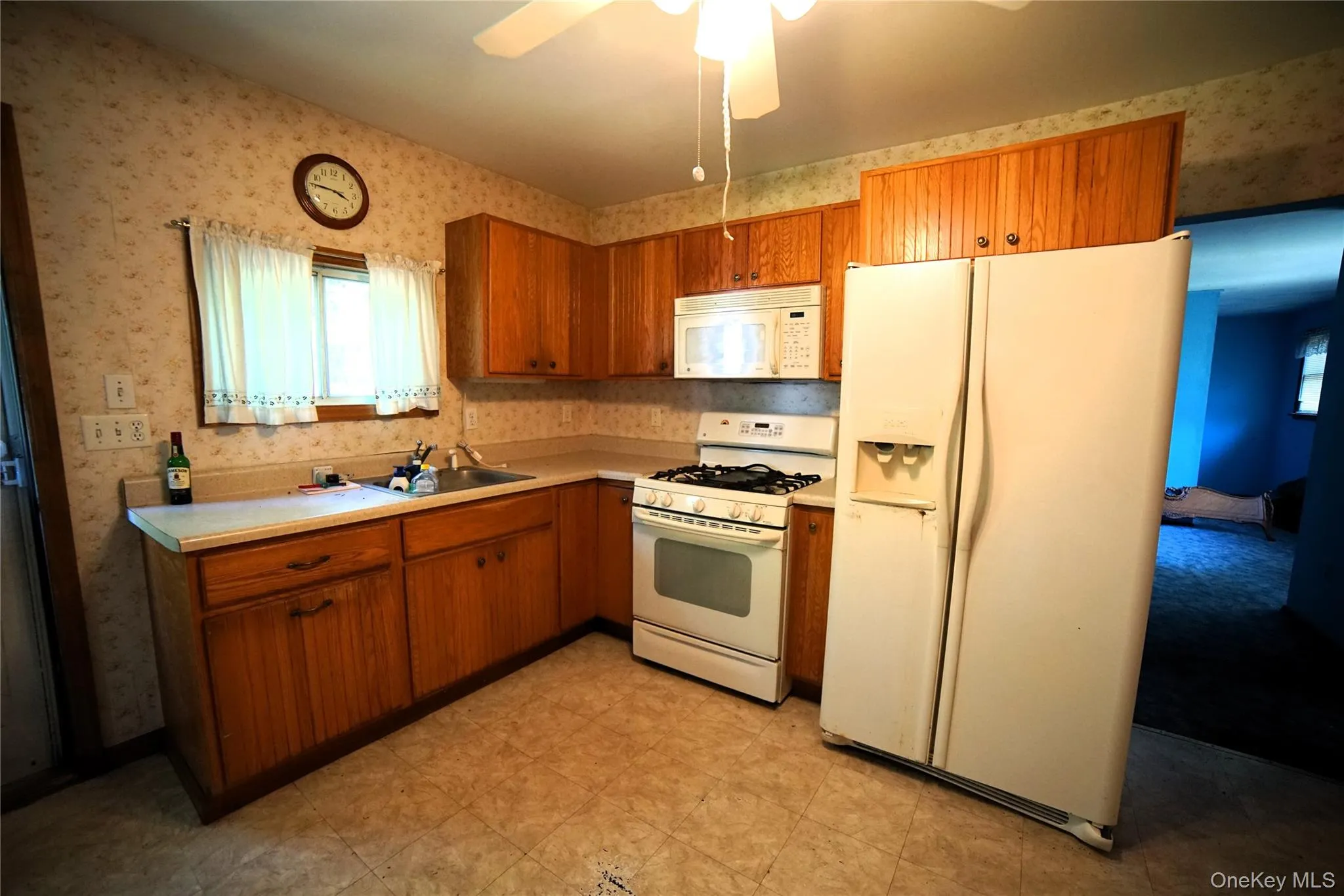 3 Jefferson Street, Woodbury, NY, 4 Bedrooms Bedrooms, 7 Rooms Rooms,1 BathroomBathrooms,Residential,For Rent,Jefferson,0,1002174 3 Jefferson Street, Woodbury, NY, 4 Bedrooms Bedrooms, 7 Rooms Rooms,1 BathroomBathrooms,Residential,For Rent,Jefferson,0,1002174