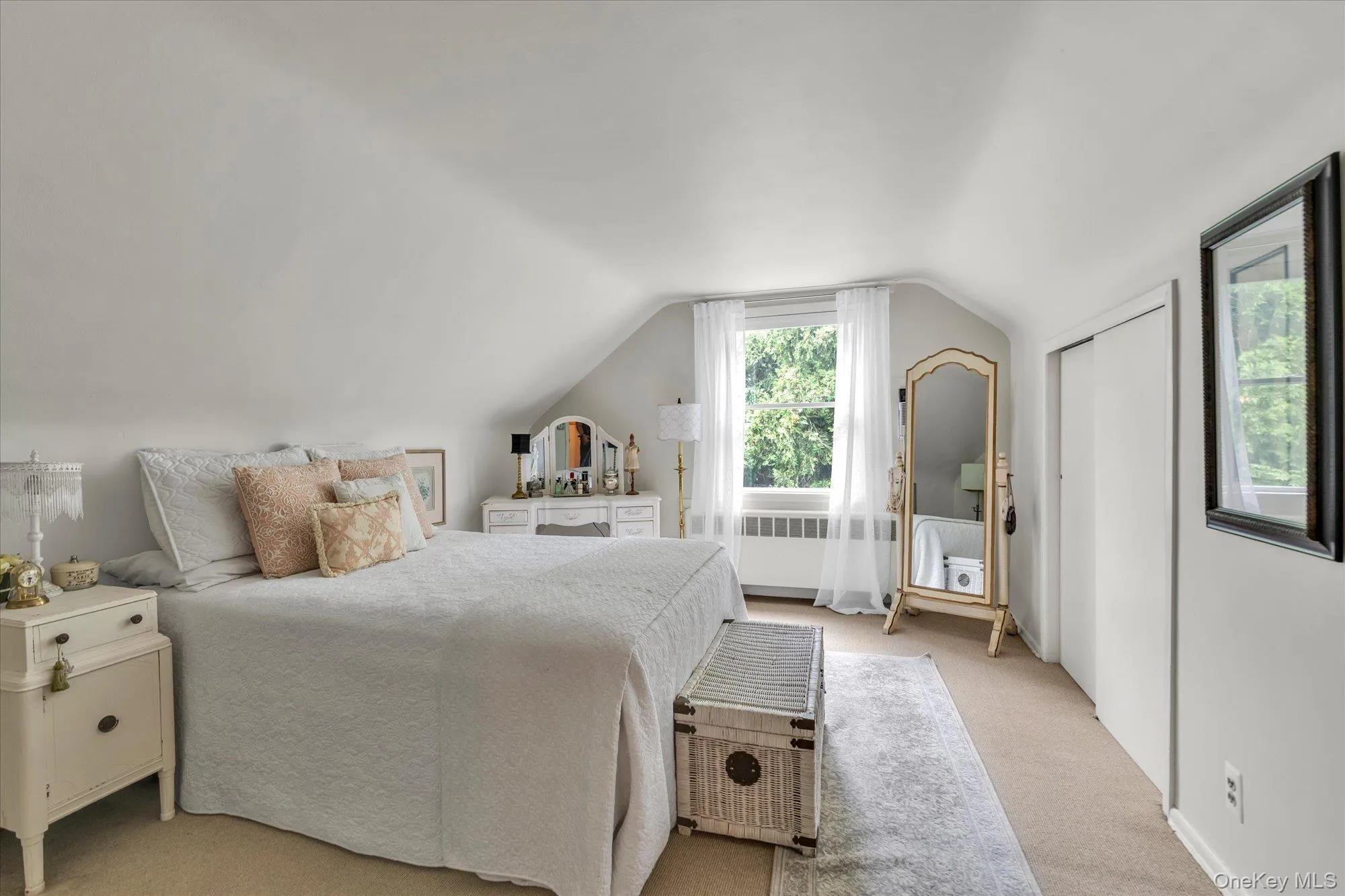 5 Gaines Place, Huntington, NY, 4 Bedrooms Bedrooms, 7 Rooms Rooms,2 BathroomsBathrooms,Residential,For Rent,Gaines,0,1002175 5 Gaines Place, Huntington, NY, 4 Bedrooms Bedrooms, 7 Rooms Rooms,2 BathroomsBathrooms,Residential,For Rent,Gaines,0,1002175