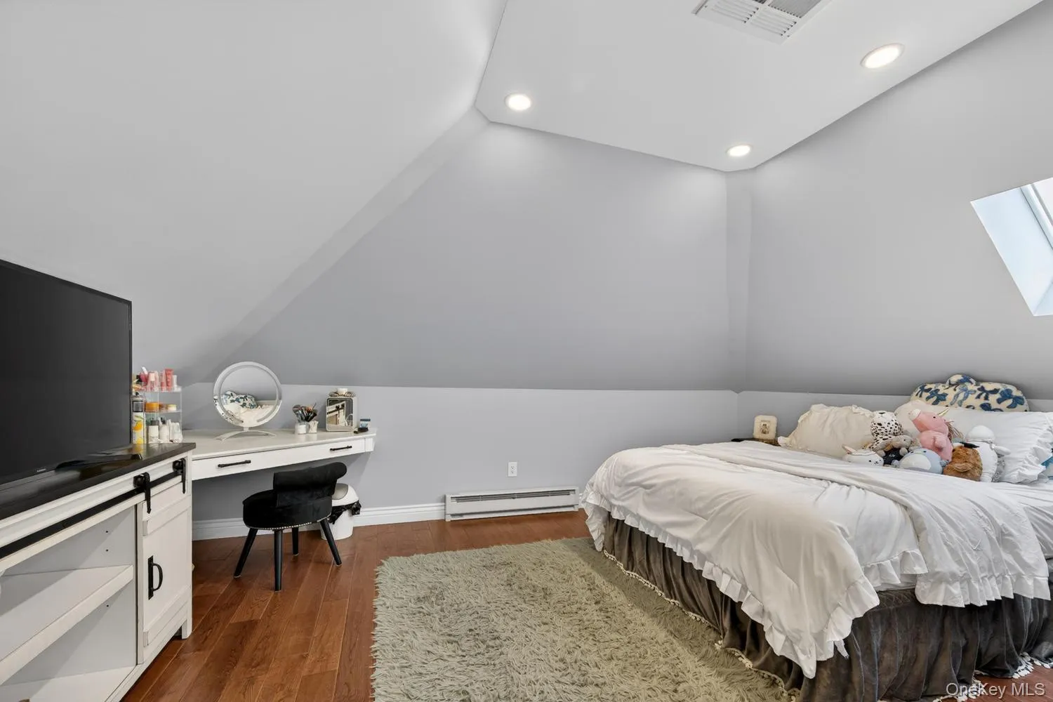 322 Rose Lane, Smithtown, NY, 4 Bedrooms Bedrooms, 9 Rooms Rooms,3 BathroomsBathrooms,Residential,For Rent,Rose,0,1002176 322 Rose Lane, Smithtown, NY, 4 Bedrooms Bedrooms, 9 Rooms Rooms,3 BathroomsBathrooms,Residential,For Rent,Rose,0,1002176