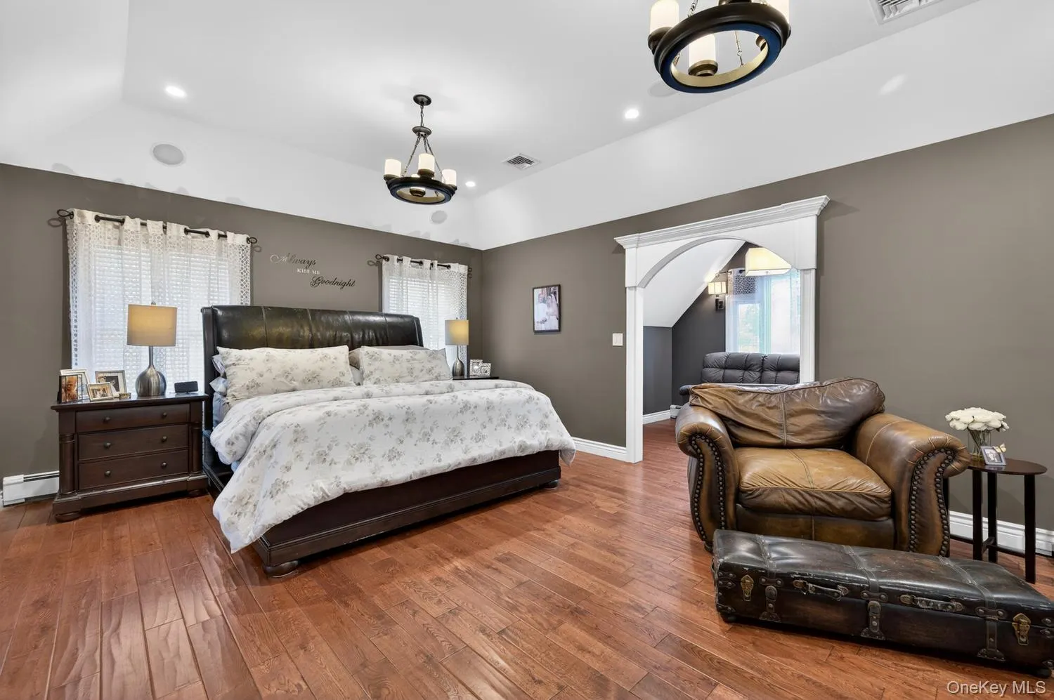 322 Rose Lane, Smithtown, NY, 4 Bedrooms Bedrooms, 9 Rooms Rooms,3 BathroomsBathrooms,Residential,For Rent,Rose,0,1002176 322 Rose Lane, Smithtown, NY, 4 Bedrooms Bedrooms, 9 Rooms Rooms,3 BathroomsBathrooms,Residential,For Rent,Rose,0,1002176