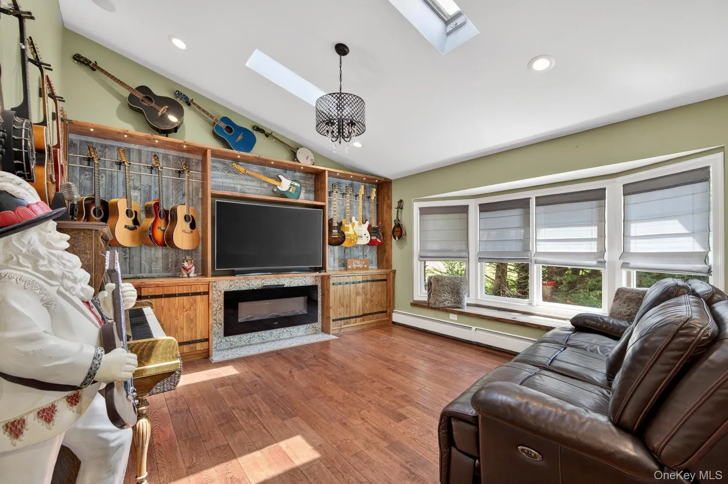 322 Rose Lane, Smithtown, NY, 4 Bedrooms Bedrooms, 9 Rooms Rooms,3 BathroomsBathrooms,Residential,For Rent,Rose,0,1002176 322 Rose Lane, Smithtown, NY, 4 Bedrooms Bedrooms, 9 Rooms Rooms,3 BathroomsBathrooms,Residential,For Rent,Rose,0,1002176