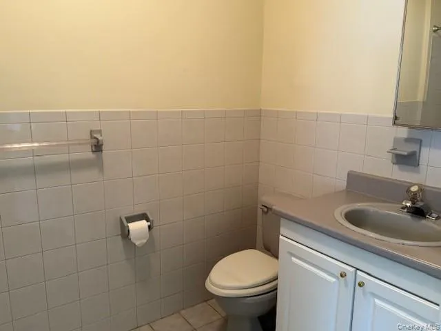 124 Sylvan Avenue, Brookhaven, NY, 1 Bedroom Bedrooms, 4 Rooms Rooms,1 BathroomBathrooms,Residential Lease,For Rent,Sylvan,0,1002178 124 Sylvan Avenue, Brookhaven, NY, 1 Bedroom Bedrooms, 4 Rooms Rooms,1 BathroomBathrooms,Residential Lease,For Rent,Sylvan,0,1002178