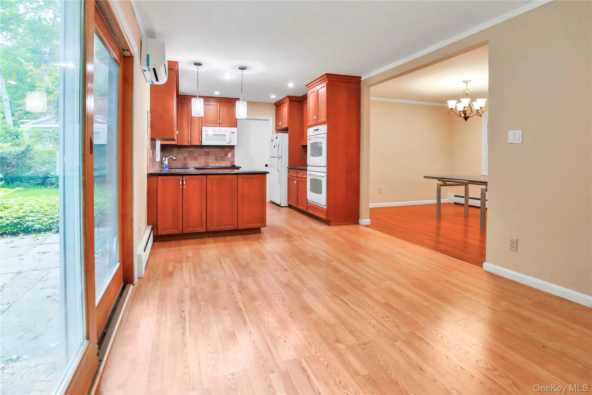 40 Seabrook Lane, Brookhaven, NY, 3 Bedrooms Bedrooms, 8 Rooms Rooms,2 BathroomsBathrooms,Residential Lease,For Rent,Seabrook,0,1002179 40 Seabrook Lane, Brookhaven, NY, 3 Bedrooms Bedrooms, 8 Rooms Rooms,2 BathroomsBathrooms,Residential Lease,For Rent,Seabrook,0,1002179