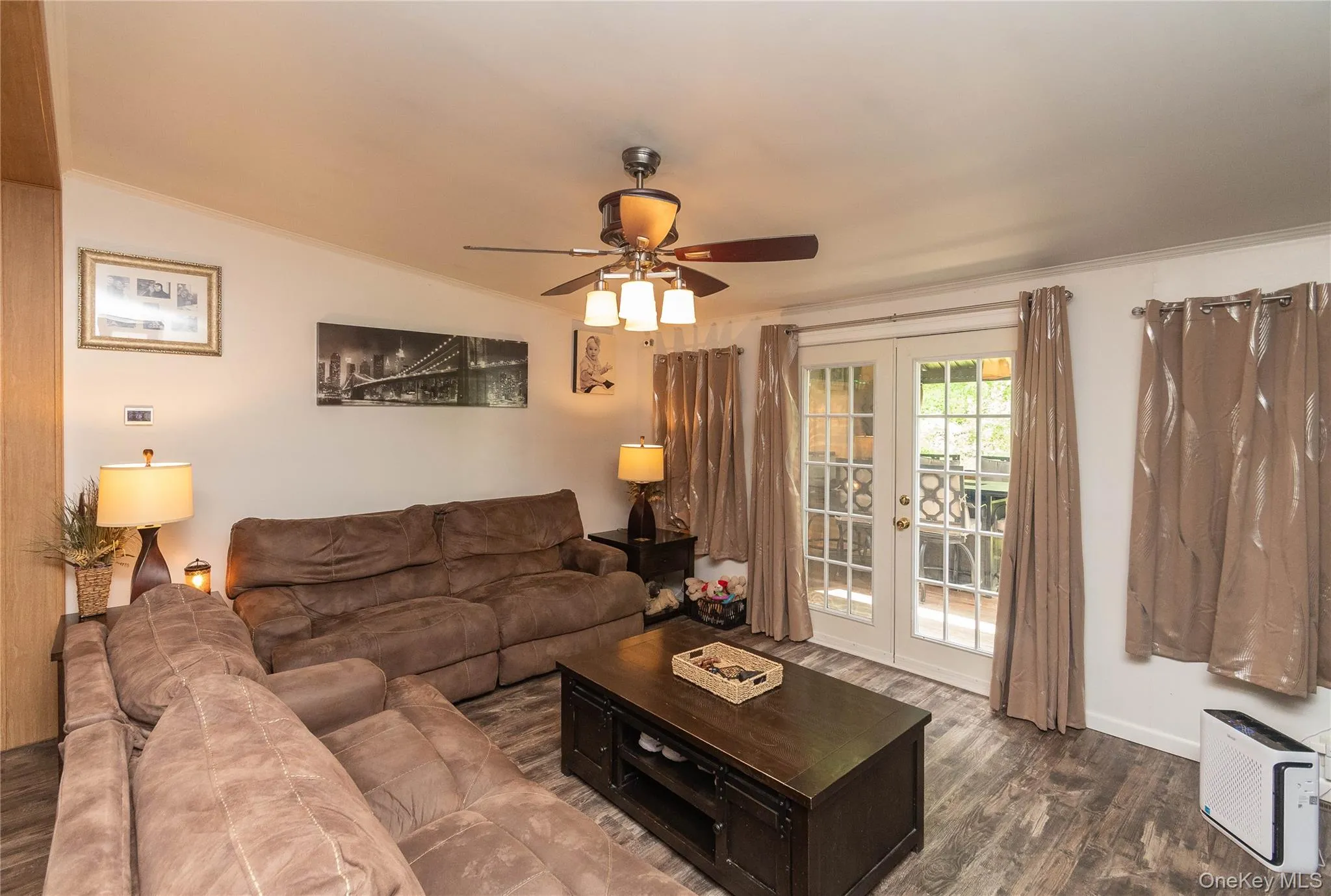 209 Wood Hollow Road, East Fishkill, NY, 3 Bedrooms Bedrooms, 8 Rooms Rooms,2 BathroomsBathrooms,Residential,For Rent,Wood Hollow Road,0,1002183 209 Wood Hollow Road, East Fishkill, NY, 3 Bedrooms Bedrooms, 8 Rooms Rooms,2 BathroomsBathrooms,Residential,For Rent,Wood Hollow Road,0,1002183