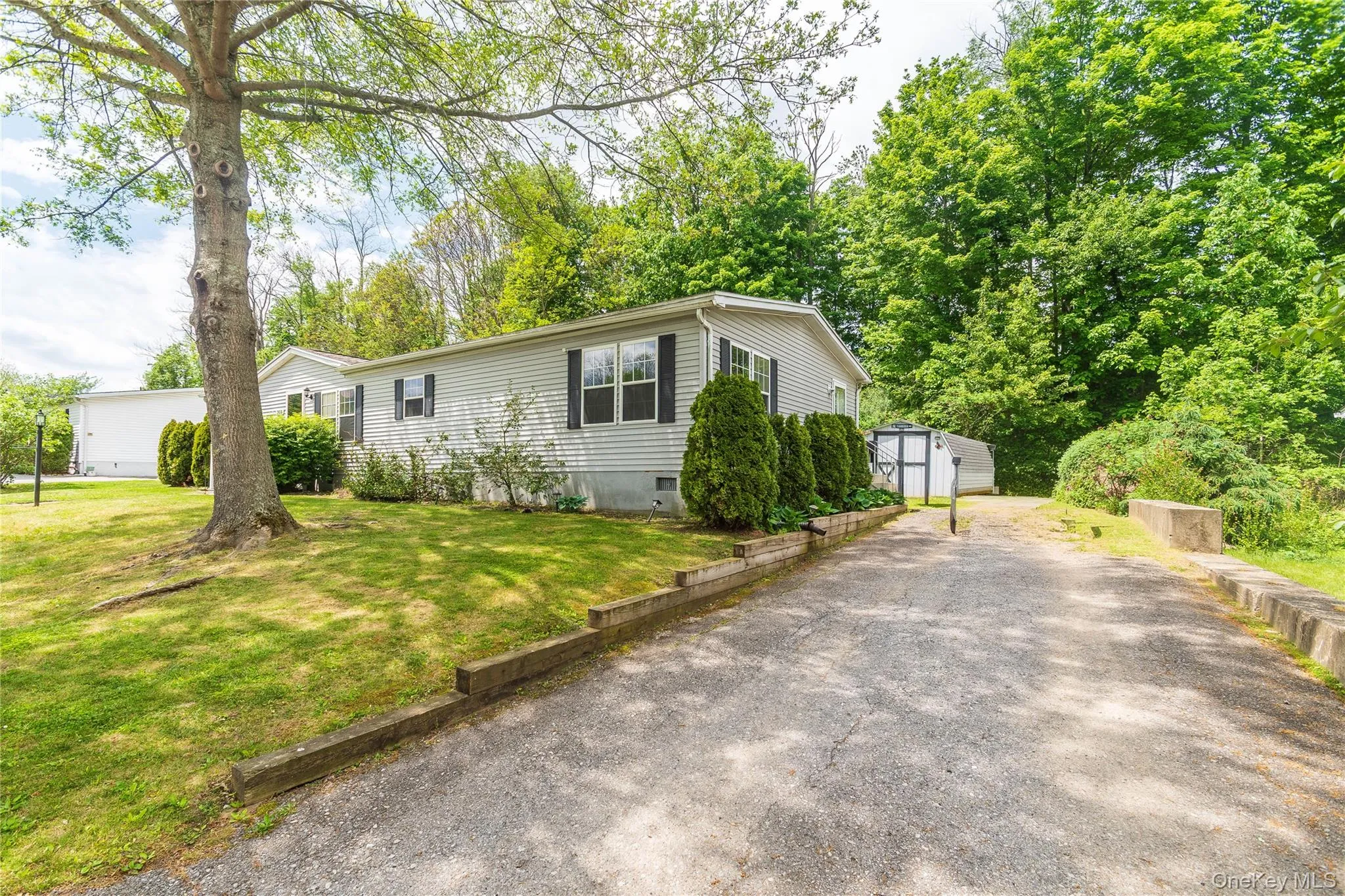 209 Wood Hollow Road, East Fishkill, NY, 3 Bedrooms Bedrooms, 8 Rooms Rooms,2 BathroomsBathrooms,Residential,For Rent,Wood Hollow Road,0,1002183 209 Wood Hollow Road, East Fishkill, NY, 3 Bedrooms Bedrooms, 8 Rooms Rooms,2 BathroomsBathrooms,Residential,For Rent,Wood Hollow Road,0,1002183