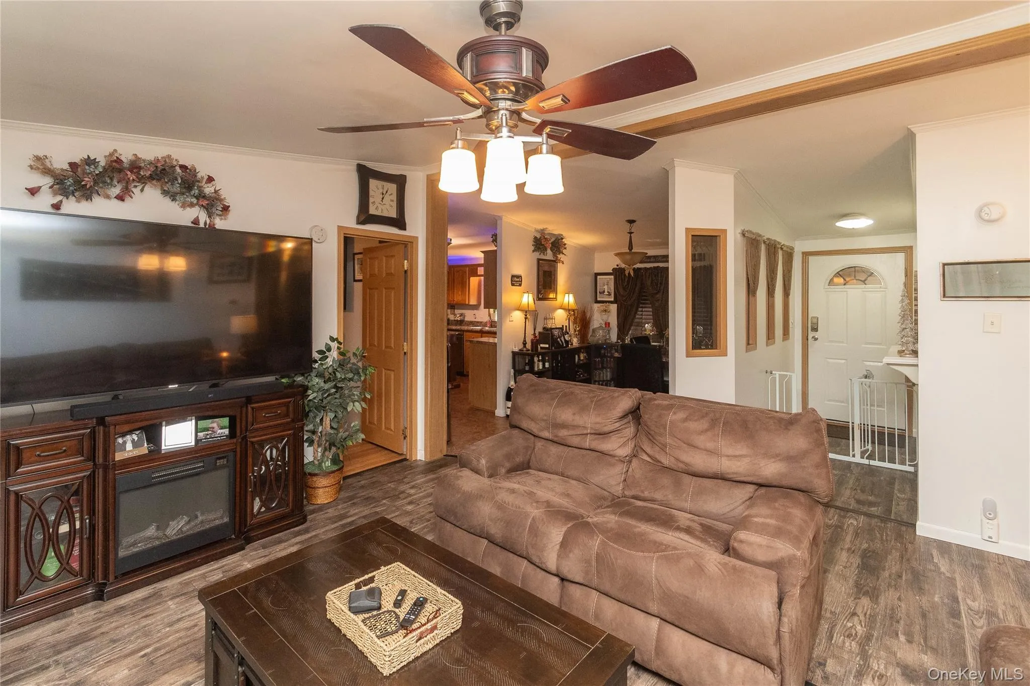 209 Wood Hollow Road, East Fishkill, NY, 3 Bedrooms Bedrooms, 8 Rooms Rooms,2 BathroomsBathrooms,Residential,For Rent,Wood Hollow Road,0,1002183 209 Wood Hollow Road, East Fishkill, NY, 3 Bedrooms Bedrooms, 8 Rooms Rooms,2 BathroomsBathrooms,Residential,For Rent,Wood Hollow Road,0,1002183
