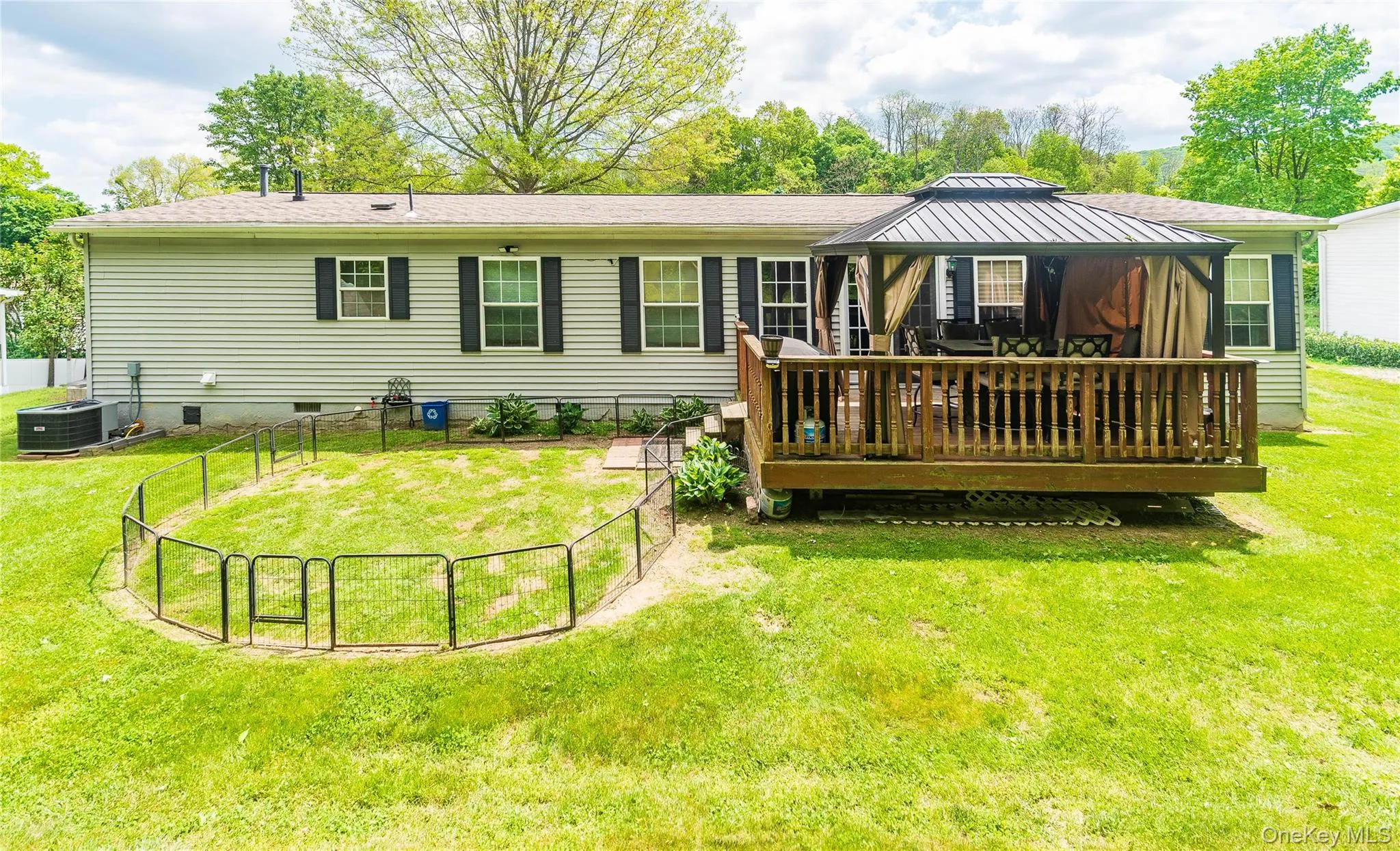 209 Wood Hollow Road, East Fishkill, NY, 3 Bedrooms Bedrooms, 8 Rooms Rooms,2 BathroomsBathrooms,Residential,For Rent,Wood Hollow Road,0,1002183 209 Wood Hollow Road, East Fishkill, NY, 3 Bedrooms Bedrooms, 8 Rooms Rooms,2 BathroomsBathrooms,Residential,For Rent,Wood Hollow Road,0,1002183