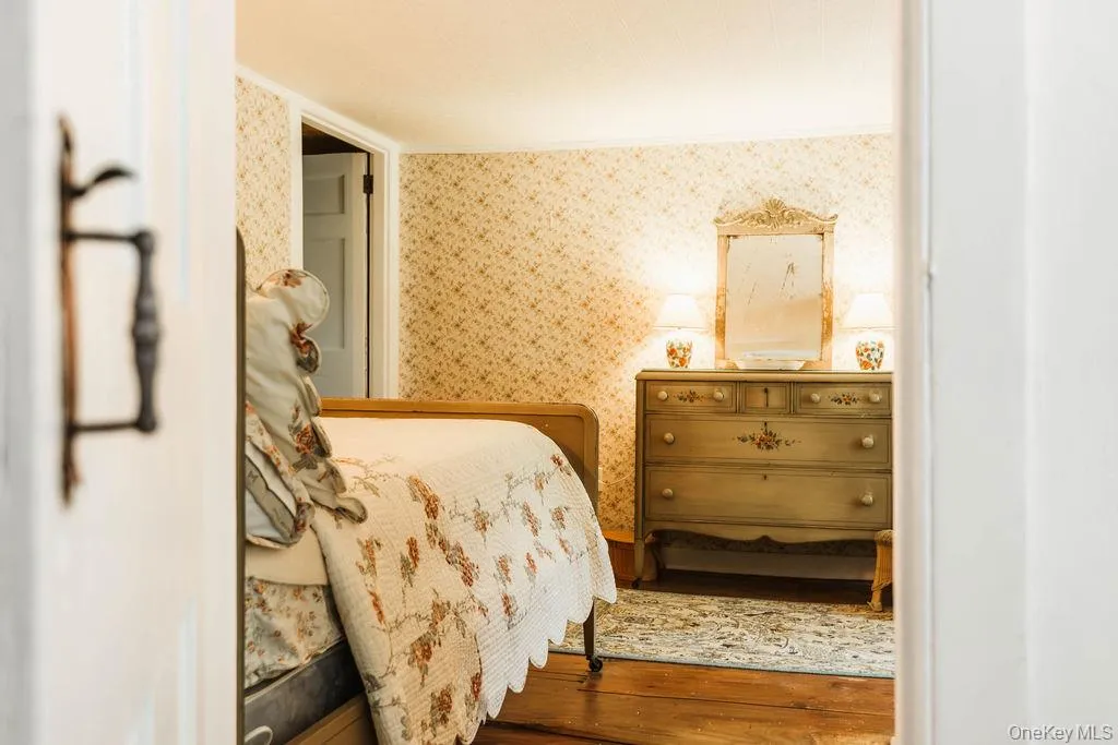 121 Coutant Road, Wallkill, NY, 4 Bedrooms Bedrooms, 12 Rooms Rooms,2 BathroomsBathrooms,Residential,For Rent,Coutant,0,1002186 121 Coutant Road, Wallkill, NY, 4 Bedrooms Bedrooms, 12 Rooms Rooms,2 BathroomsBathrooms,Residential,For Rent,Coutant,0,1002186