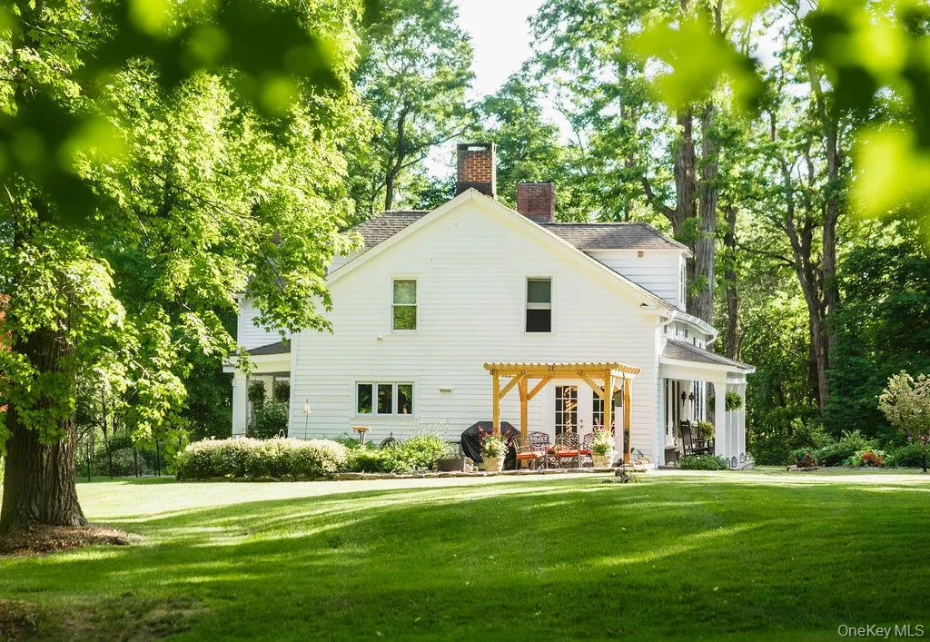 121 Coutant Road, Wallkill, NY, 4 Bedrooms Bedrooms, 12 Rooms Rooms,2 BathroomsBathrooms,Residential,For Rent,Coutant,0,1002186 121 Coutant Road, Wallkill, NY, 4 Bedrooms Bedrooms, 12 Rooms Rooms,2 BathroomsBathrooms,Residential,For Rent,Coutant,0,1002186