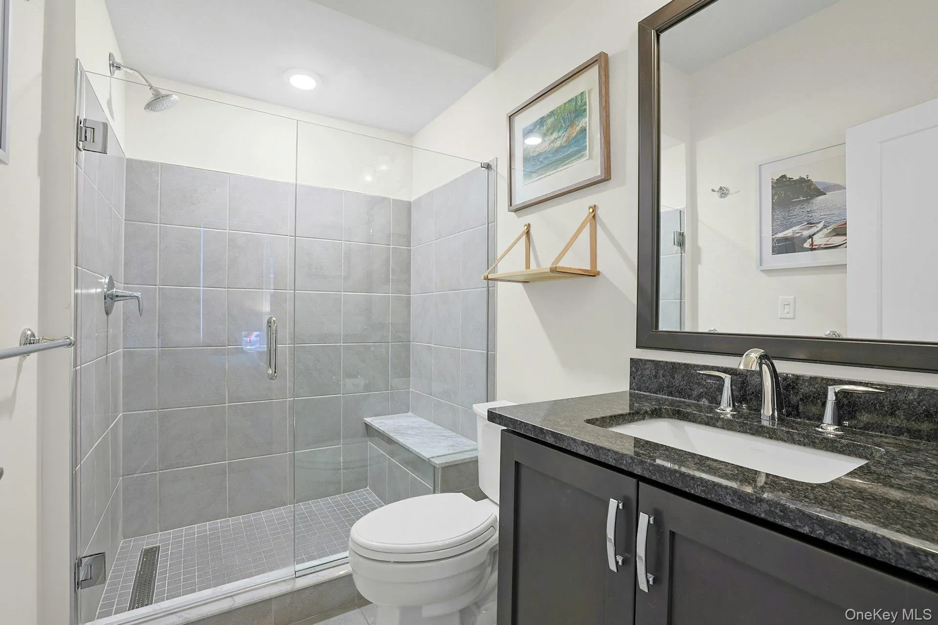 1st floor full bath 1st floor full bath
