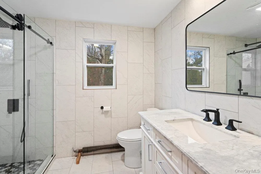 43 Van Nostrand Avenue, North Hempstead, NY, 3 Bedrooms Bedrooms, 6 Rooms Rooms,2 BathroomsBathrooms,Residential,For Rent,Van Nostrand,0,1002188 43 Van Nostrand Avenue, North Hempstead, NY, 3 Bedrooms Bedrooms, 6 Rooms Rooms,2 BathroomsBathrooms,Residential,For Rent,Van Nostrand,0,1002188