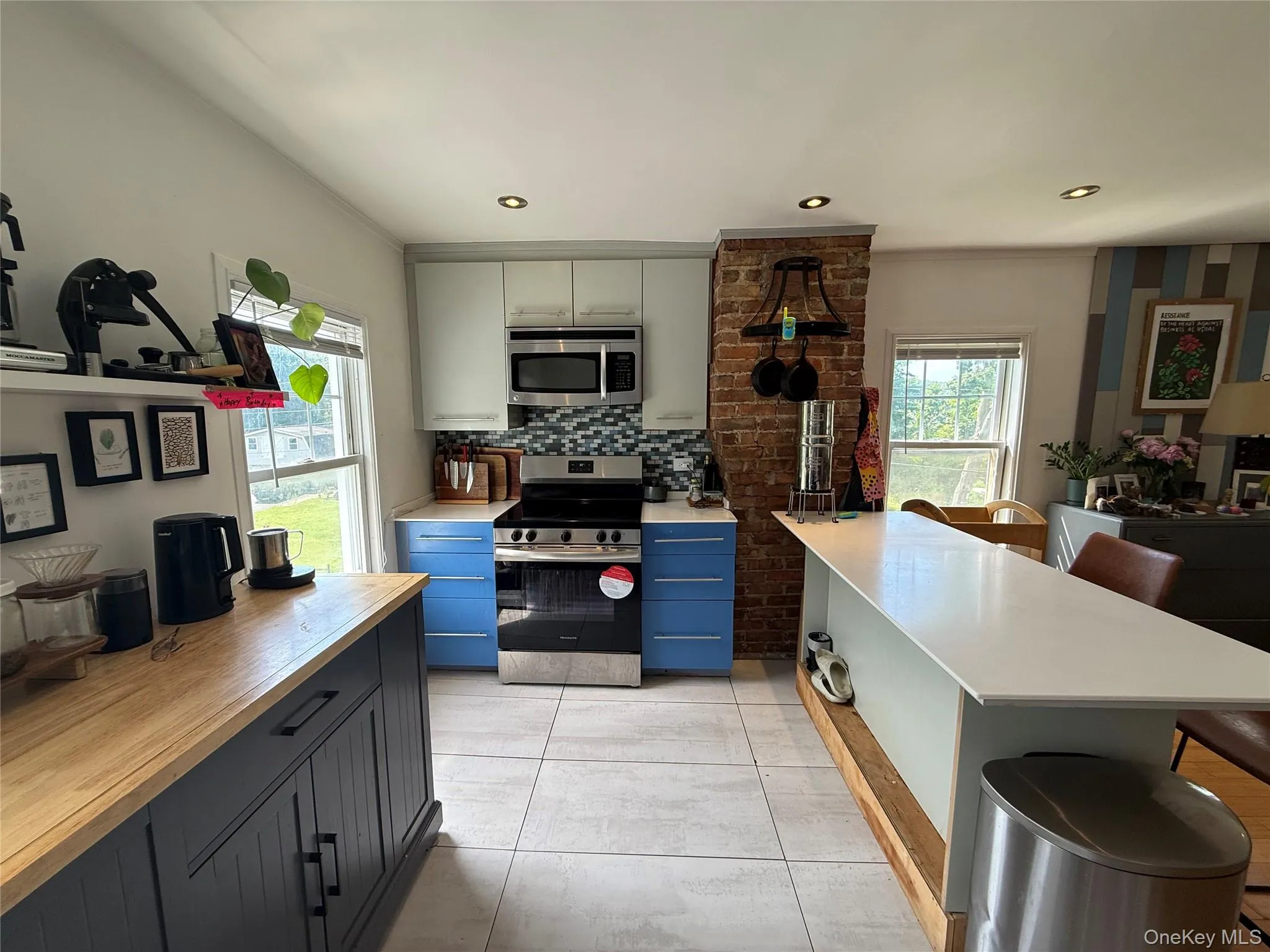 2 Broadway Avenue, Wappinger, NY, 2 Bedrooms Bedrooms, 3 Rooms Rooms,1 BathroomBathrooms,Residential Lease,For Rent,Broadway,0,1002190 2 Broadway Avenue, Wappinger, NY, 2 Bedrooms Bedrooms, 3 Rooms Rooms,1 BathroomBathrooms,Residential Lease,For Rent,Broadway,0,1002190