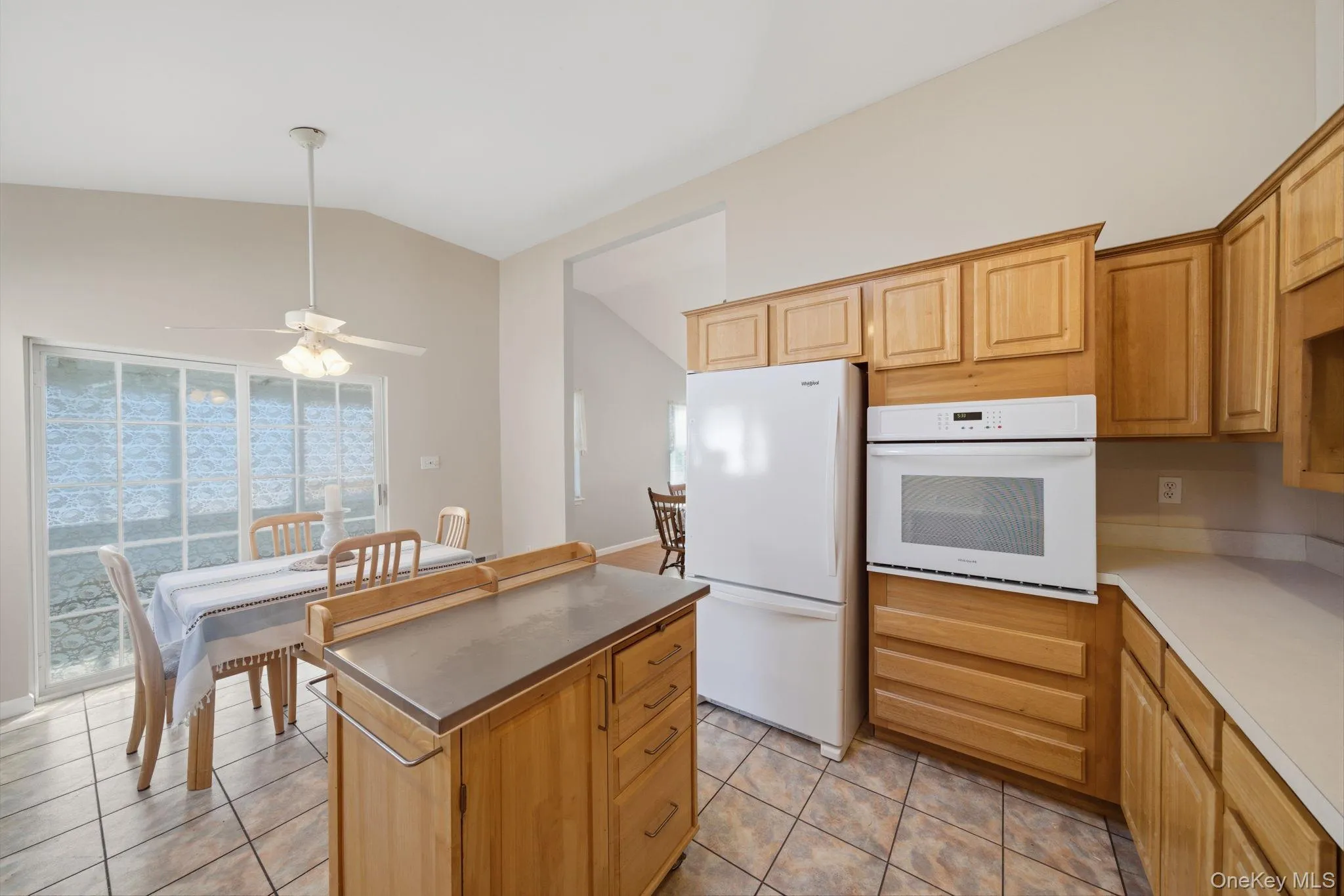 Skylight, recessed lighting Skylight, recessed lighting