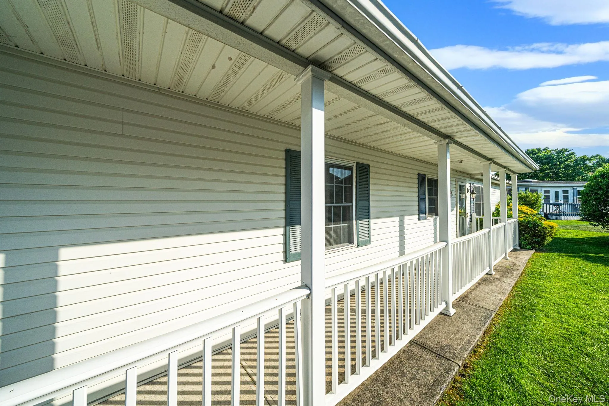 Front covered porch Front covered porch
