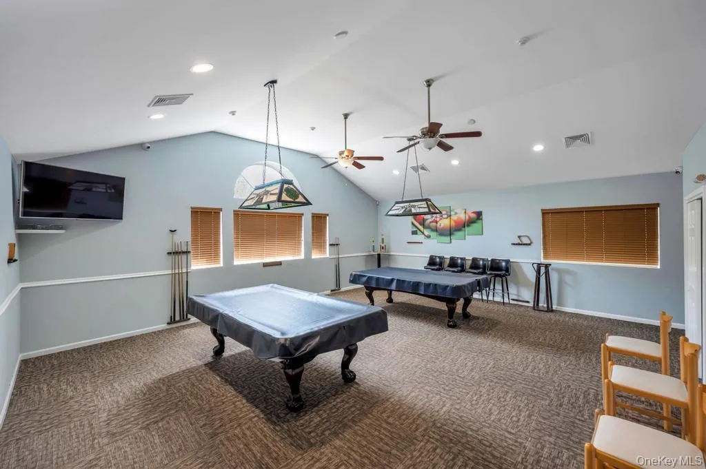 194 Gothic Circle, Brookhaven, NY, 2 Bedrooms Bedrooms, 4 Rooms Rooms,2 BathroomsBathrooms,Residential Sale,For Rent,Gothic,0,1002198 194 Gothic Circle, Brookhaven, NY, 2 Bedrooms Bedrooms, 4 Rooms Rooms,2 BathroomsBathrooms,Residential Sale,For Rent,Gothic,0,1002198