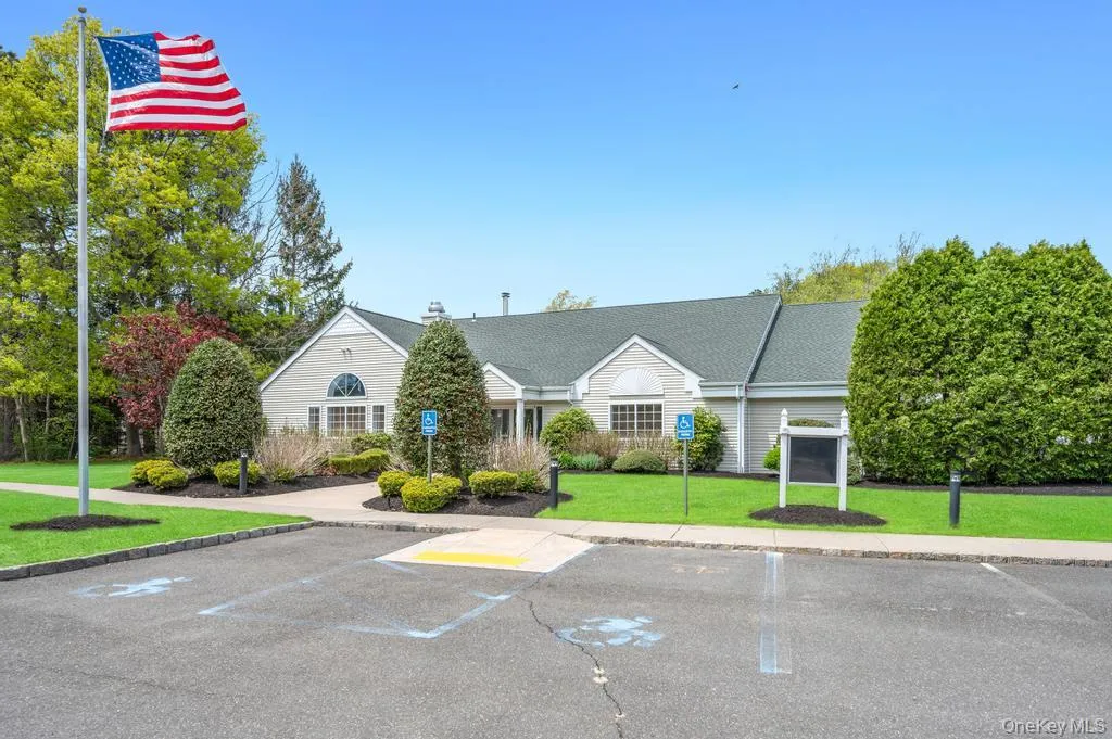 194 Gothic Circle, Brookhaven, NY, 2 Bedrooms Bedrooms, 4 Rooms Rooms,2 BathroomsBathrooms,Residential Sale,For Rent,Gothic,0,1002198 194 Gothic Circle, Brookhaven, NY, 2 Bedrooms Bedrooms, 4 Rooms Rooms,2 BathroomsBathrooms,Residential Sale,For Rent,Gothic,0,1002198