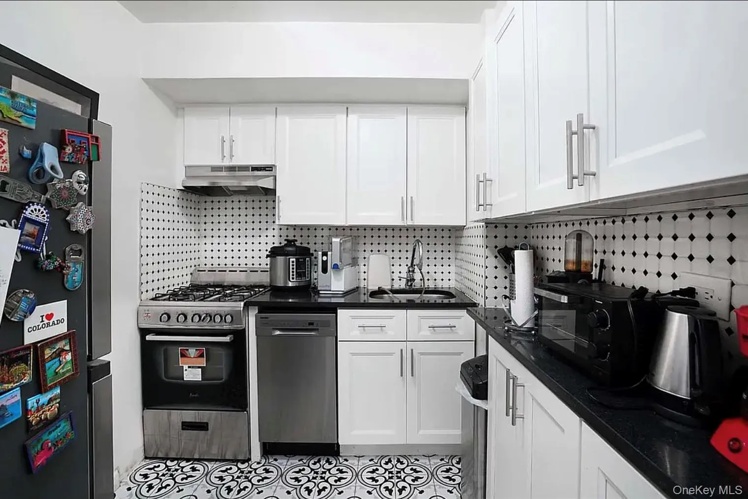 150 Hawthorne Street, New York, NY, 1 Bedroom Bedrooms, 1 Room Rooms,1 BathroomBathrooms,Residential Lease,For Rent,Hawthorne,0,1002202 150 Hawthorne Street, New York, NY, 1 Bedroom Bedrooms, 1 Room Rooms,1 BathroomBathrooms,Residential Lease,For Rent,Hawthorne,0,1002202