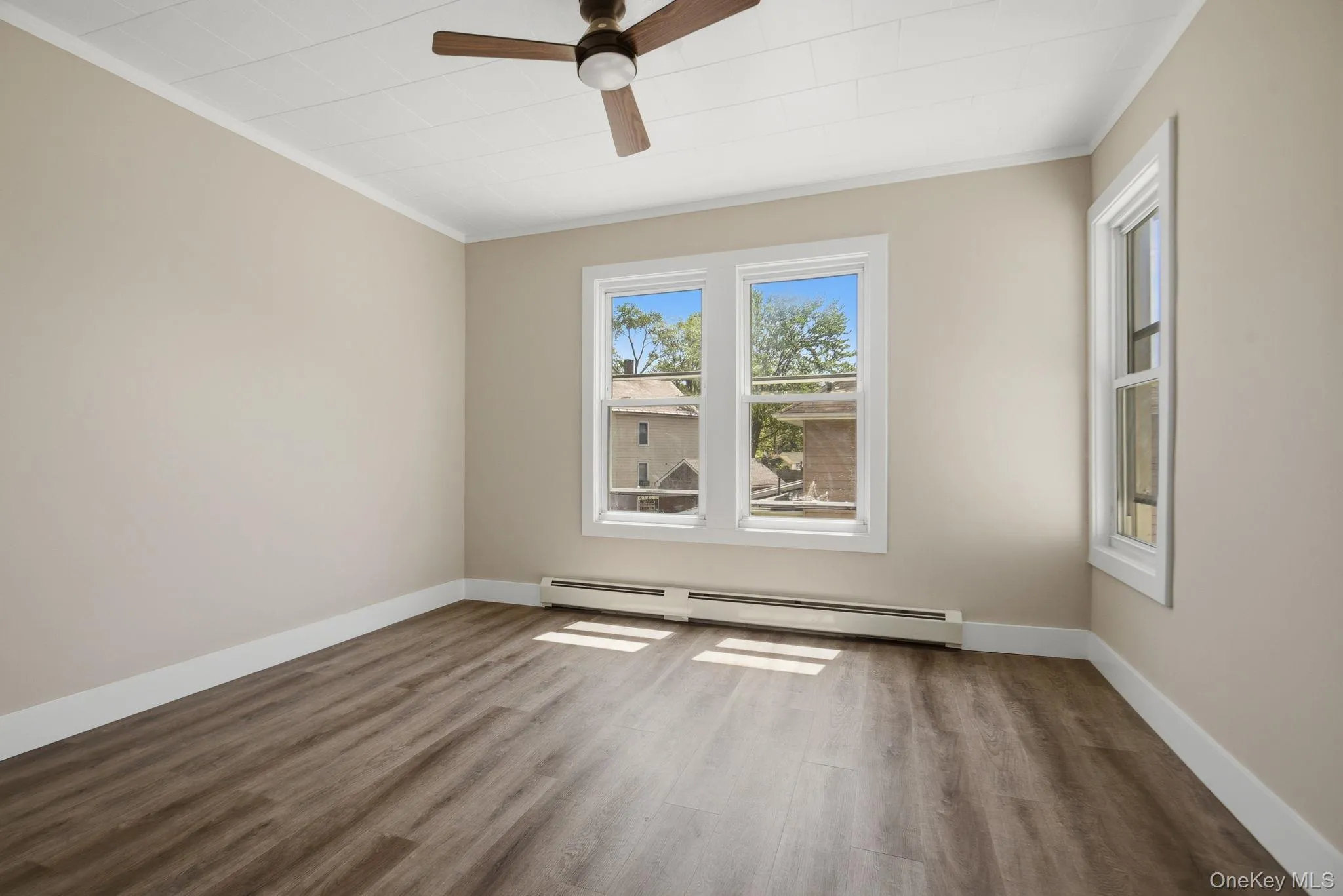 154 Foxhall Avenue, Kingston, NY, 3 Bedrooms Bedrooms, 6 Rooms Rooms,1 BathroomBathrooms,Residential,For Rent,Foxhall,0,1002208 154 Foxhall Avenue, Kingston, NY, 3 Bedrooms Bedrooms, 6 Rooms Rooms,1 BathroomBathrooms,Residential,For Rent,Foxhall,0,1002208