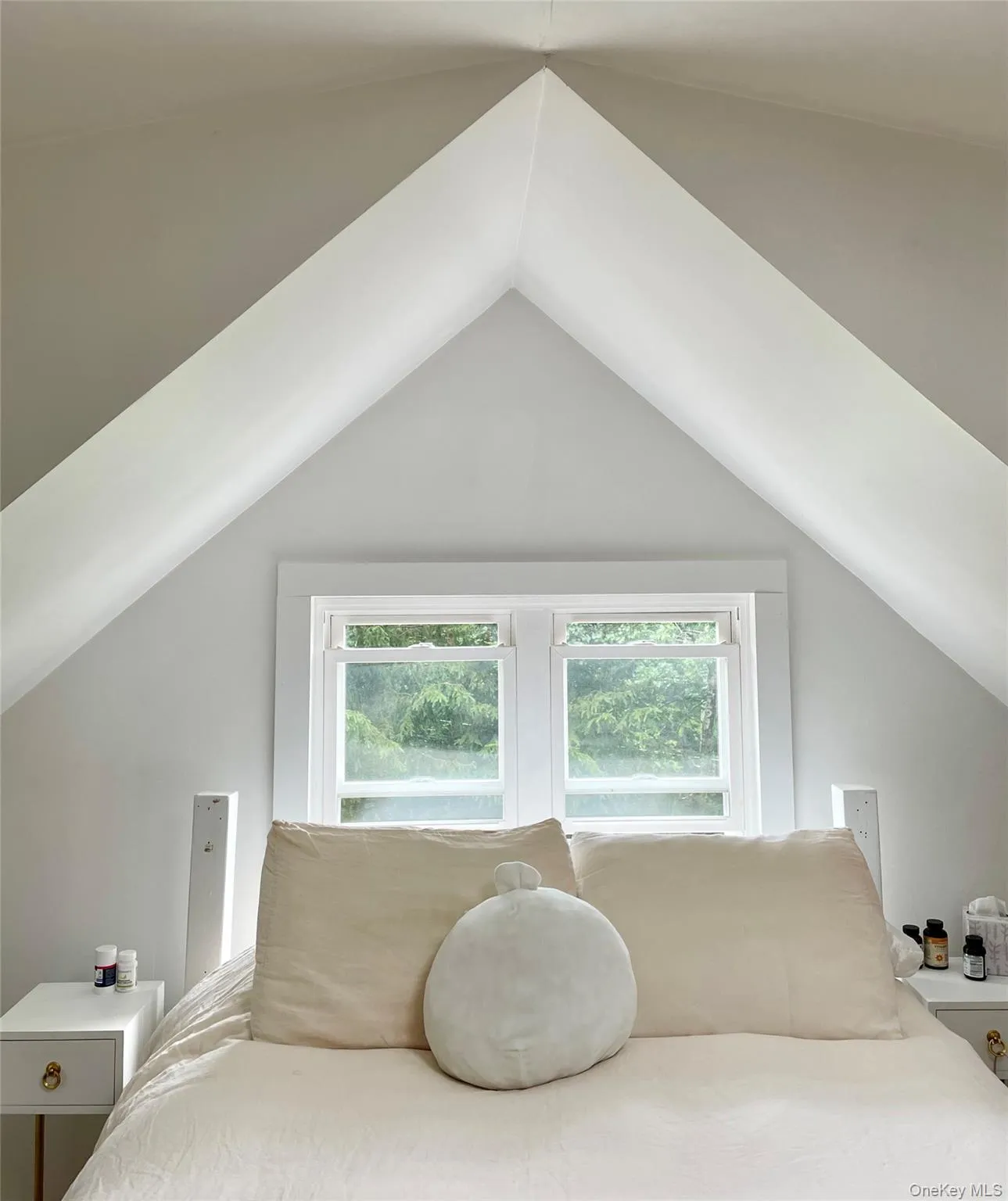 145 White Roe Lake Road, Rockland, NY, 2 Bedrooms Bedrooms, 5 Rooms Rooms,2 BathroomsBathrooms,Residential,For Rent,White Roe Lake,0,1002212 145 White Roe Lake Road, Rockland, NY, 2 Bedrooms Bedrooms, 5 Rooms Rooms,2 BathroomsBathrooms,Residential,For Rent,White Roe Lake,0,1002212