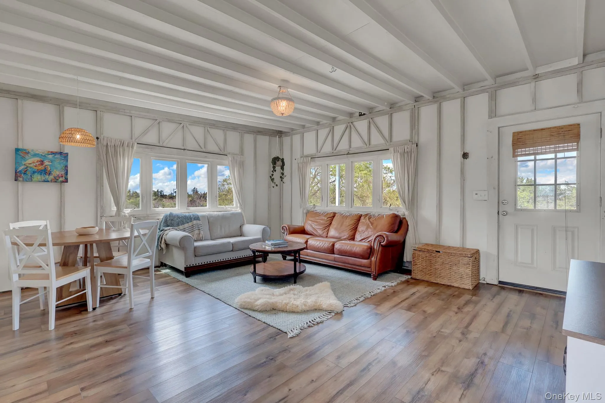 6 Oak Beach Road, Babylon, NY, 3 Bedrooms Bedrooms, 5 Rooms Rooms,1 BathroomBathrooms,Residential,For Rent,Oak Beach,0,1002216 6 Oak Beach Road, Babylon, NY, 3 Bedrooms Bedrooms, 5 Rooms Rooms,1 BathroomBathrooms,Residential,For Rent,Oak Beach,0,1002216