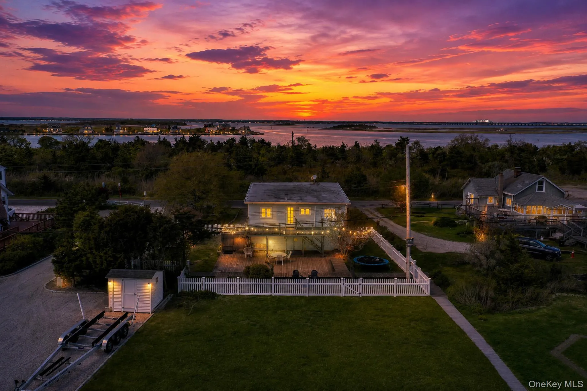 6 Oak Beach Road, Babylon, NY, 3 Bedrooms Bedrooms, 5 Rooms Rooms,1 BathroomBathrooms,Residential,For Rent,Oak Beach,0,1002216 6 Oak Beach Road, Babylon, NY, 3 Bedrooms Bedrooms, 5 Rooms Rooms,1 BathroomBathrooms,Residential,For Rent,Oak Beach,0,1002216