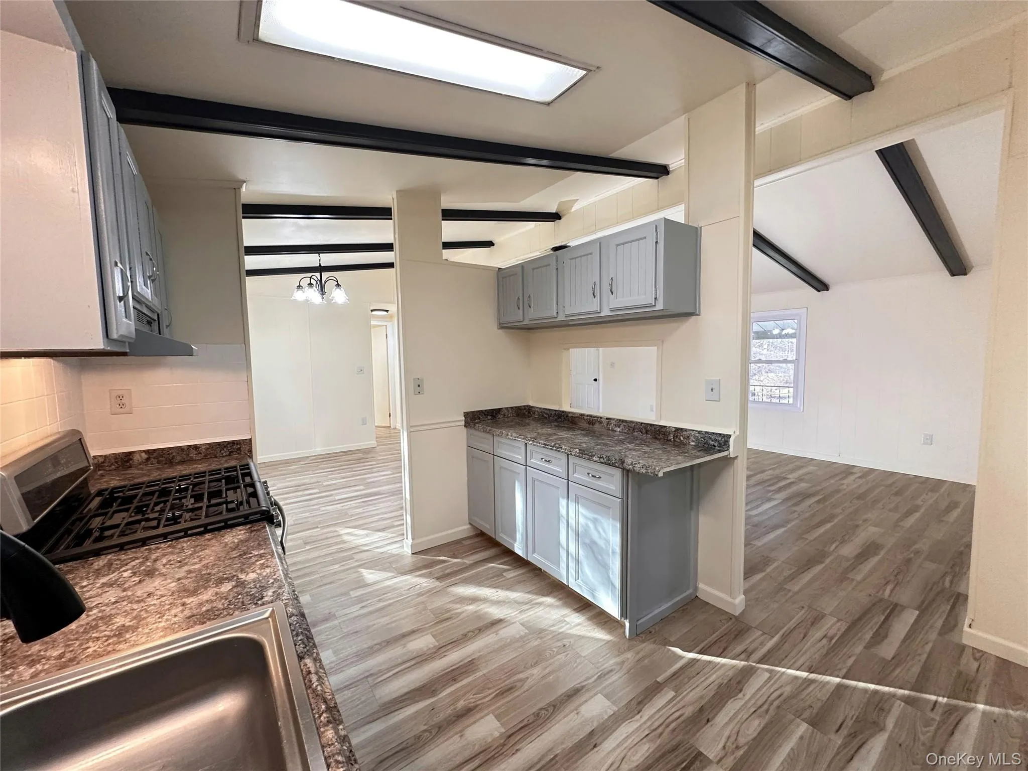 21 Mele Lane, New Paltz, NY, 3 Bedrooms Bedrooms, 7 Rooms Rooms,2 BathroomsBathrooms,Residential,For Rent,Mele,0,1002219 21 Mele Lane, New Paltz, NY, 3 Bedrooms Bedrooms, 7 Rooms Rooms,2 BathroomsBathrooms,Residential,For Rent,Mele,0,1002219