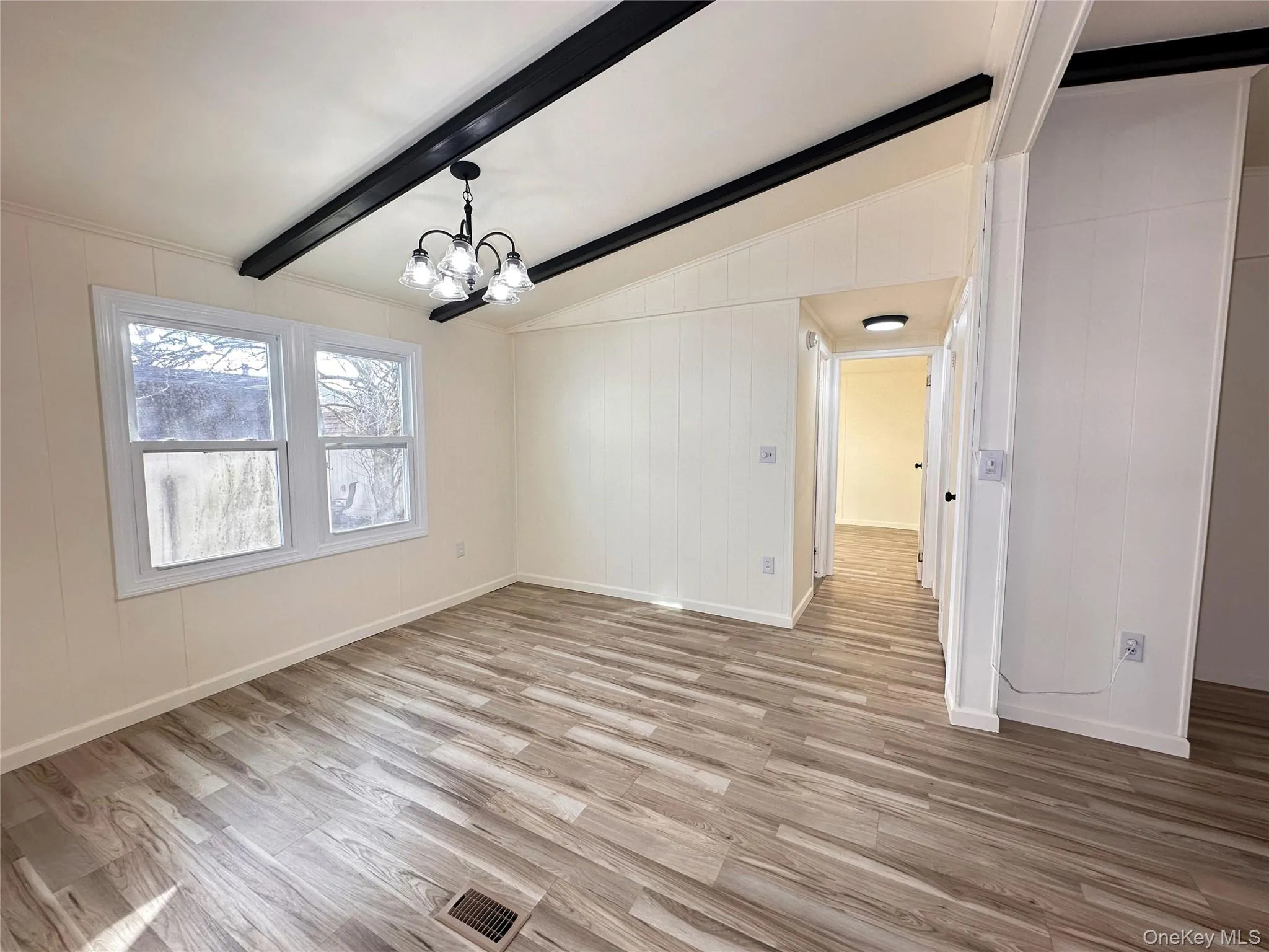 21 Mele Lane, New Paltz, NY, 3 Bedrooms Bedrooms, 7 Rooms Rooms,2 BathroomsBathrooms,Residential,For Rent,Mele,0,1002219 21 Mele Lane, New Paltz, NY, 3 Bedrooms Bedrooms, 7 Rooms Rooms,2 BathroomsBathrooms,Residential,For Rent,Mele,0,1002219