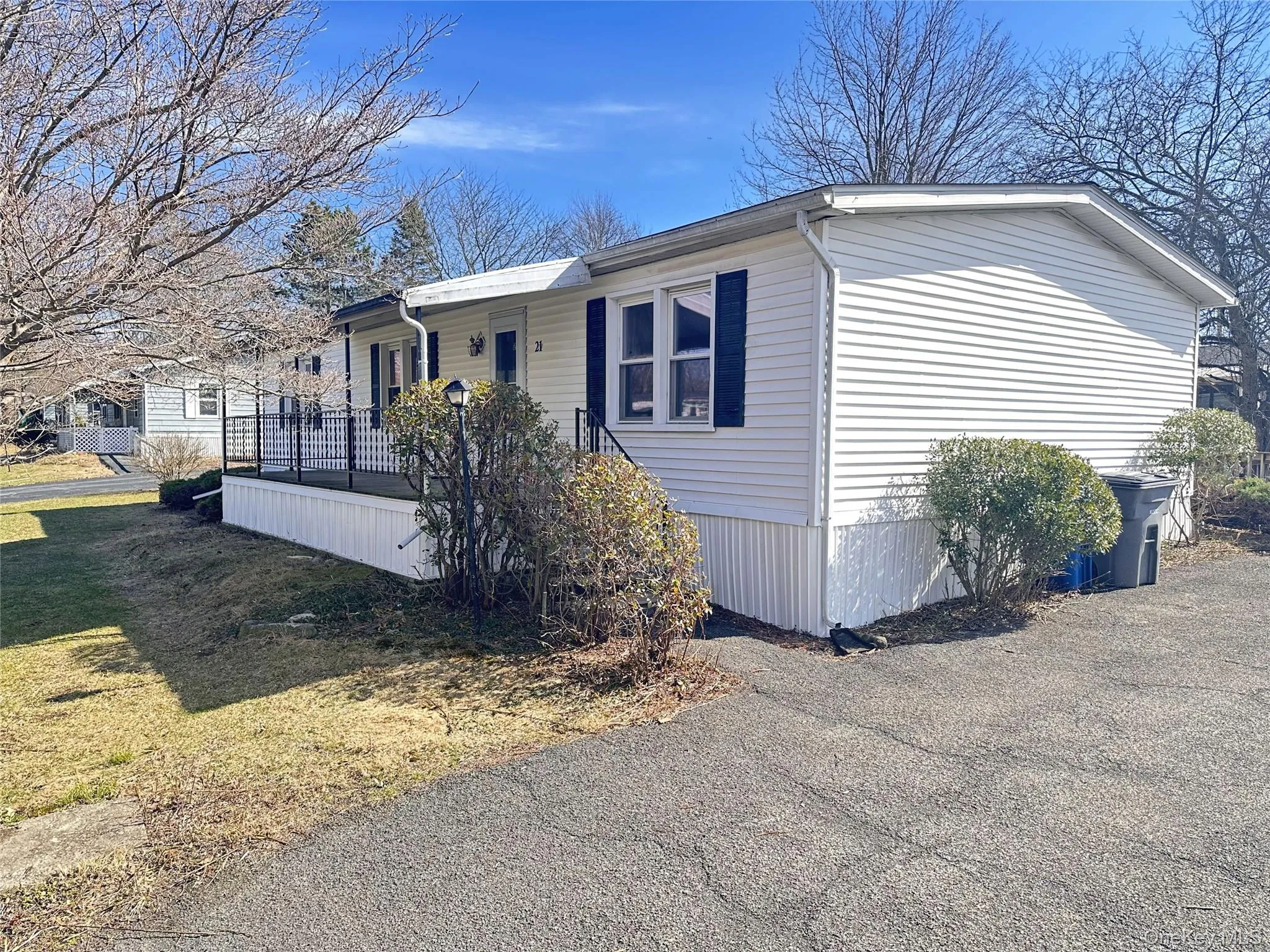 21 Mele Lane, New Paltz, NY, 3 Bedrooms Bedrooms, 7 Rooms Rooms,2 BathroomsBathrooms,Residential,For Rent,Mele,0,1002219 21 Mele Lane, New Paltz, NY, 3 Bedrooms Bedrooms, 7 Rooms Rooms,2 BathroomsBathrooms,Residential,For Rent,Mele,0,1002219