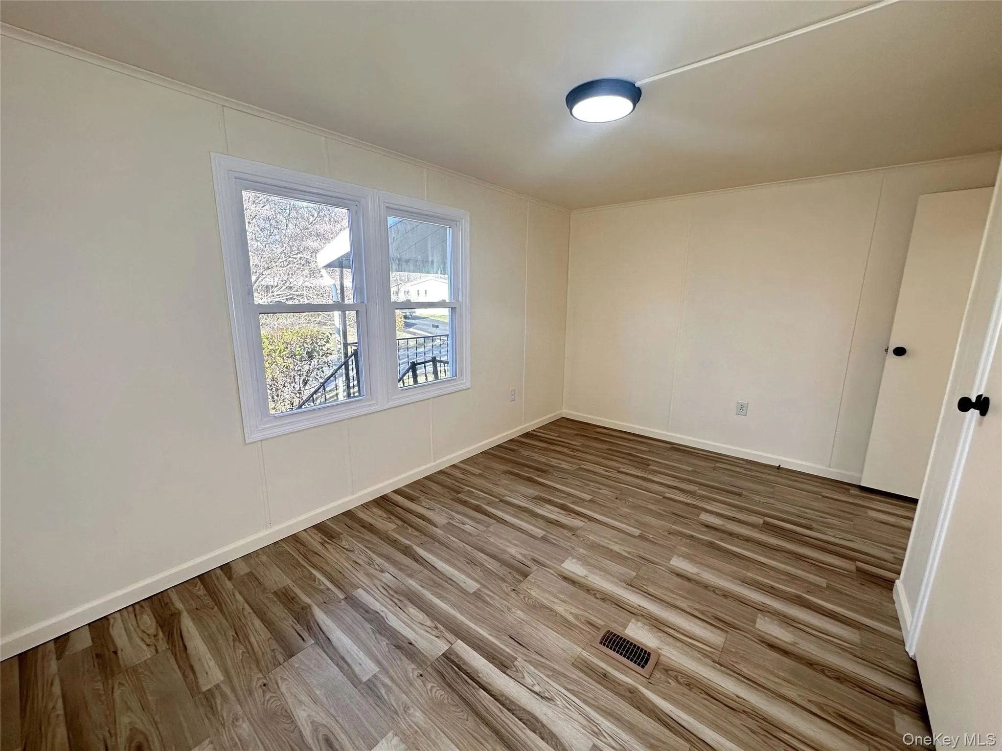 21 Mele Lane, New Paltz, NY, 3 Bedrooms Bedrooms, 7 Rooms Rooms,2 BathroomsBathrooms,Residential,For Rent,Mele,0,1002219 21 Mele Lane, New Paltz, NY, 3 Bedrooms Bedrooms, 7 Rooms Rooms,2 BathroomsBathrooms,Residential,For Rent,Mele,0,1002219