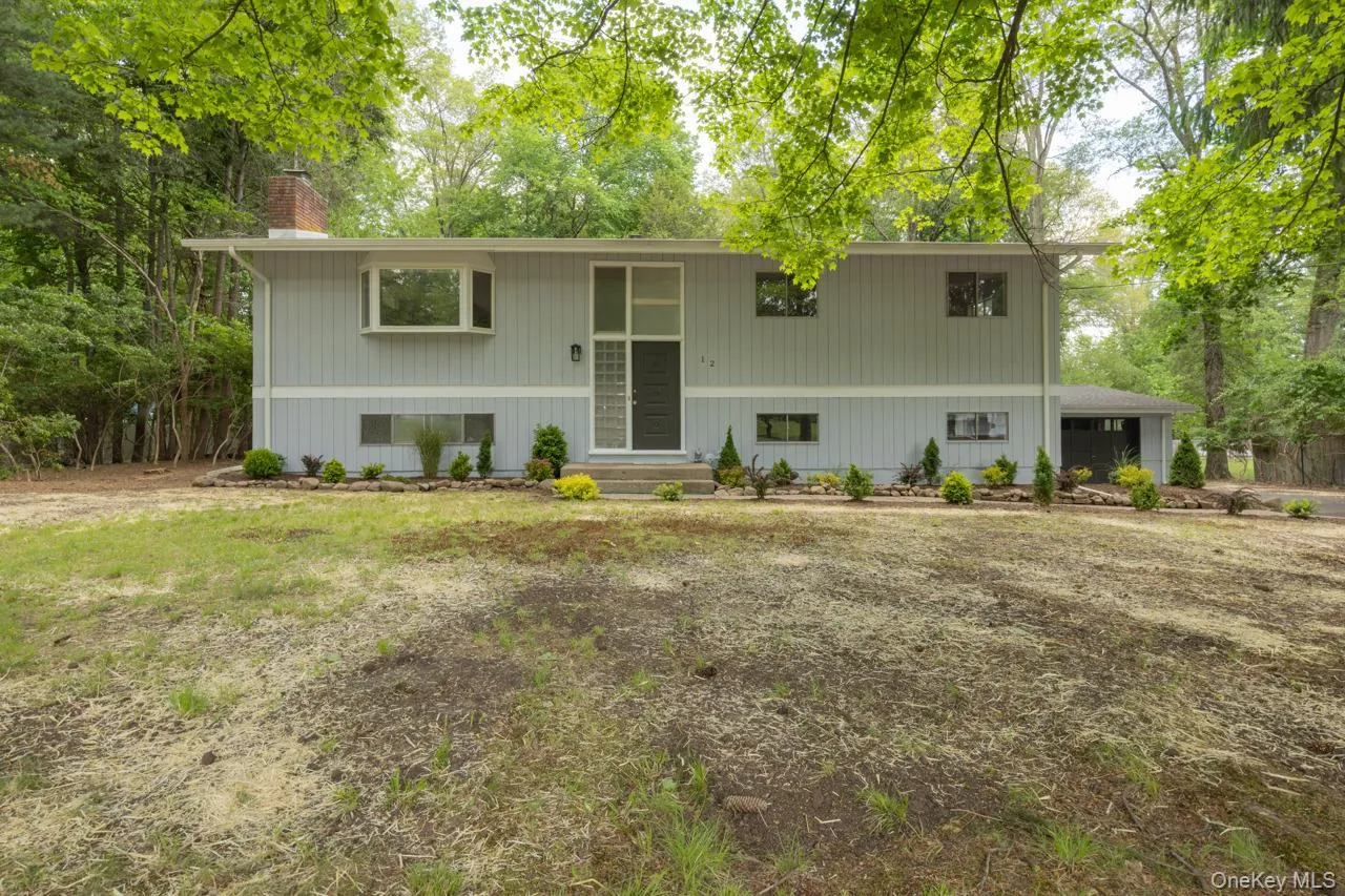 12 Dale Road, Ramapo, NY, 4 Bedrooms Bedrooms, 9 Rooms Rooms,2 BathroomsBathrooms,Residential,For Rent,Dale,0,1002223 12 Dale Road, Ramapo, NY, 4 Bedrooms Bedrooms, 9 Rooms Rooms,2 BathroomsBathrooms,Residential,For Rent,Dale,0,1002223