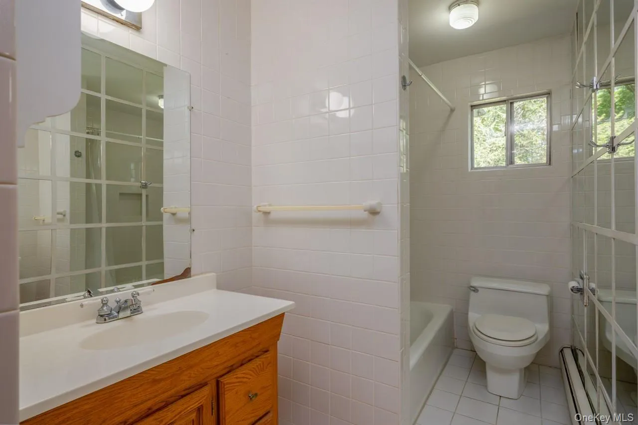 12 Dale Road, Ramapo, NY, 4 Bedrooms Bedrooms, 9 Rooms Rooms,2 BathroomsBathrooms,Residential,For Rent,Dale,0,1002223 12 Dale Road, Ramapo, NY, 4 Bedrooms Bedrooms, 9 Rooms Rooms,2 BathroomsBathrooms,Residential,For Rent,Dale,0,1002223