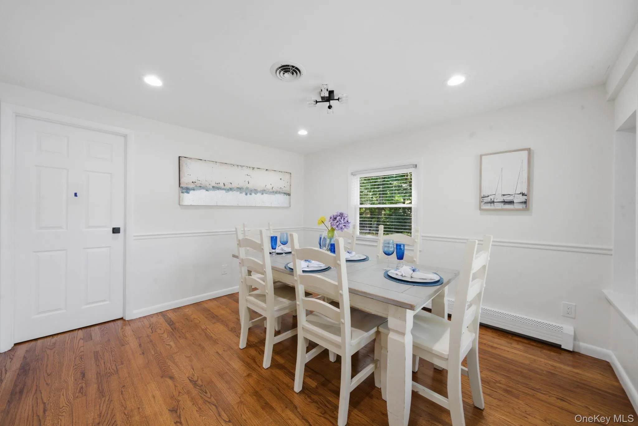 231 Maple Street, Brookhaven, NY, 4 Bedrooms Bedrooms, 8 Rooms Rooms,2 BathroomsBathrooms,Residential,For Rent,Maple,0,1002225 231 Maple Street, Brookhaven, NY, 4 Bedrooms Bedrooms, 8 Rooms Rooms,2 BathroomsBathrooms,Residential,For Rent,Maple,0,1002225