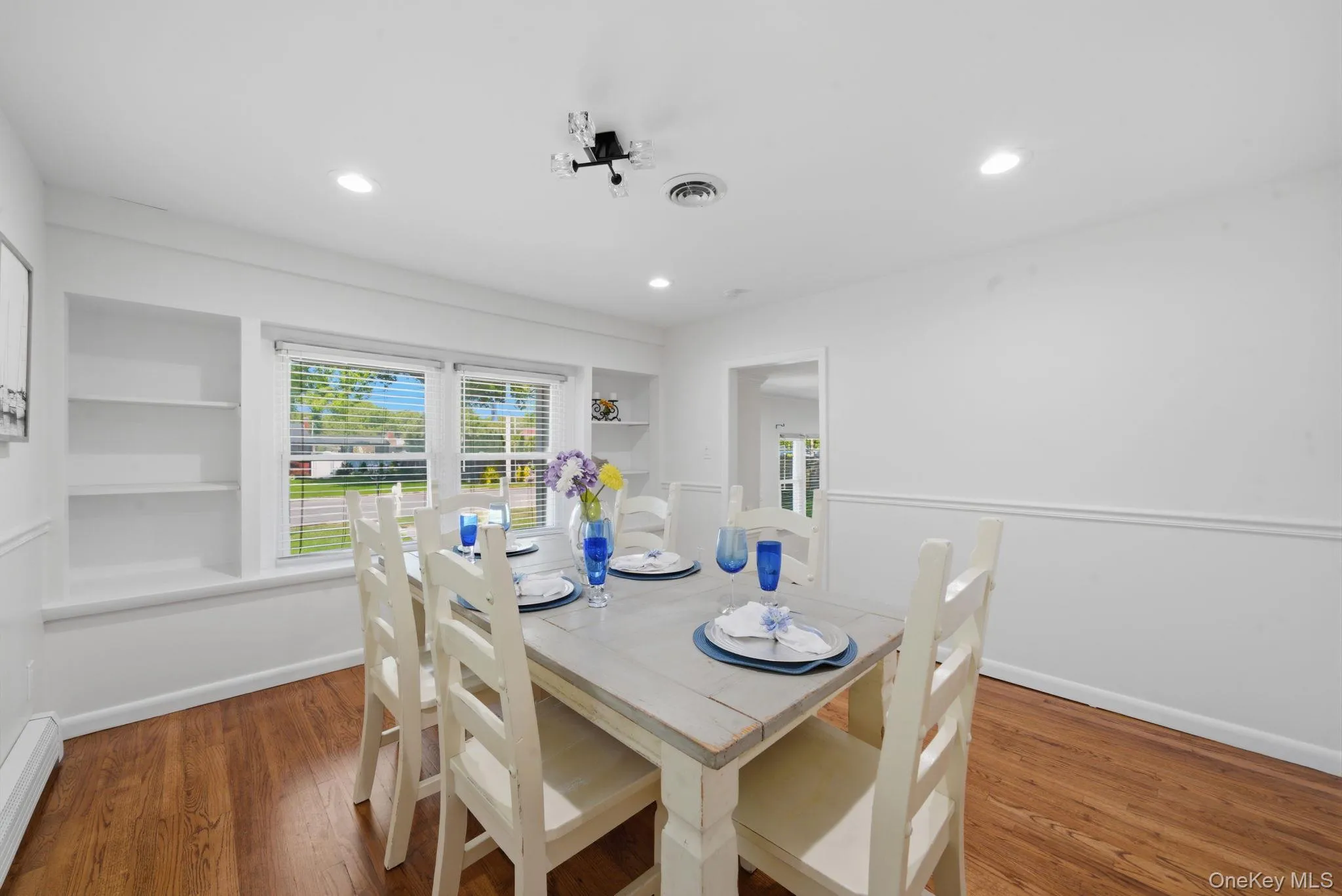 231 Maple Street, Brookhaven, NY, 4 Bedrooms Bedrooms, 8 Rooms Rooms,2 BathroomsBathrooms,Residential,For Rent,Maple,0,1002225 231 Maple Street, Brookhaven, NY, 4 Bedrooms Bedrooms, 8 Rooms Rooms,2 BathroomsBathrooms,Residential,For Rent,Maple,0,1002225
