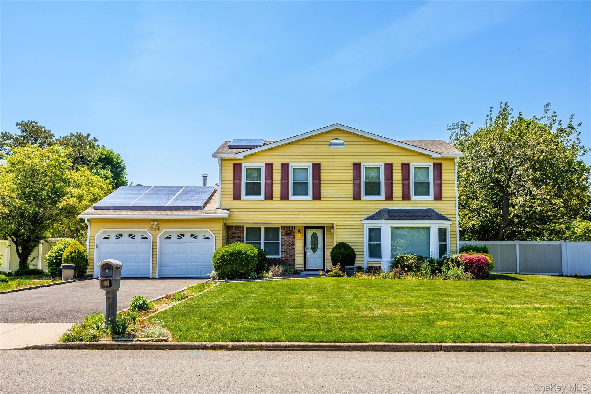 8 Lisa Court, Brookhaven, NY, 4 Bedrooms Bedrooms, 9 Rooms Rooms,2 BathroomsBathrooms,Residential,For Rent,Lisa,0,1002227 8 Lisa Court, Brookhaven, NY, 4 Bedrooms Bedrooms, 9 Rooms Rooms,2 BathroomsBathrooms,Residential,For Rent,Lisa,0,1002227