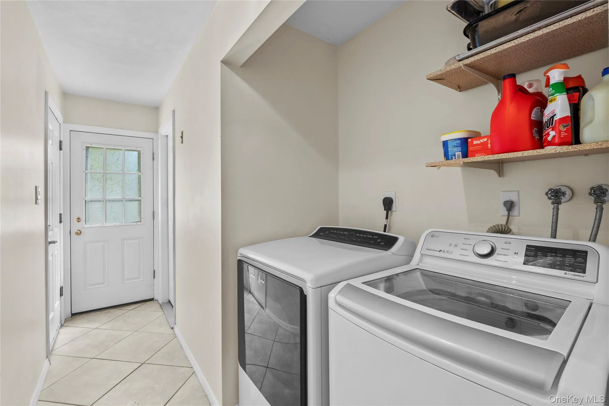 8 Lisa Court, Brookhaven, NY, 4 Bedrooms Bedrooms, 9 Rooms Rooms,2 BathroomsBathrooms,Residential,For Rent,Lisa,0,1002227 8 Lisa Court, Brookhaven, NY, 4 Bedrooms Bedrooms, 9 Rooms Rooms,2 BathroomsBathrooms,Residential,For Rent,Lisa,0,1002227