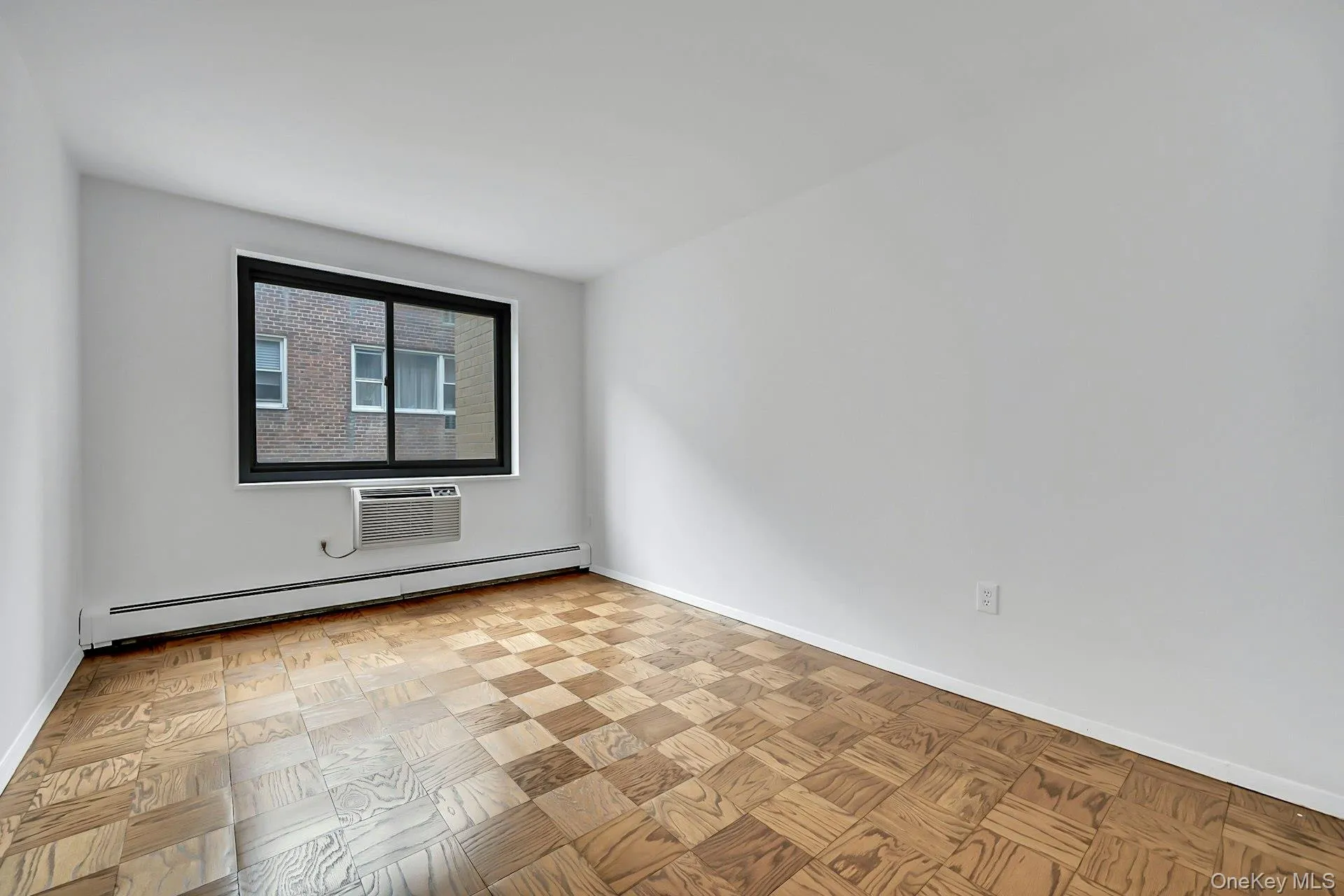 100 Hartsdale Avenue, Greenburgh, NY, 3 Bedrooms Bedrooms, 7 Rooms Rooms,2 BathroomsBathrooms,Residential,For Rent,Hartsdale,0,1002243 100 Hartsdale Avenue, Greenburgh, NY, 3 Bedrooms Bedrooms, 7 Rooms Rooms,2 BathroomsBathrooms,Residential,For Rent,Hartsdale,0,1002243