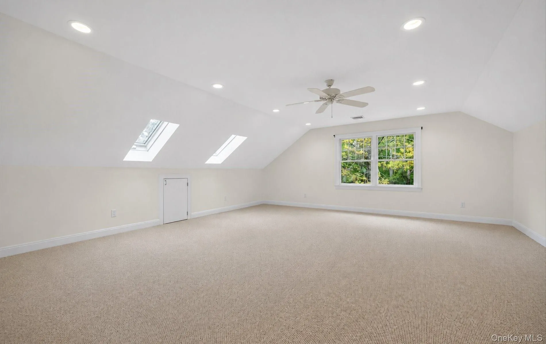 9 Briarsweet Lane, East Hampton, NY, 4 Bedrooms Bedrooms, 9 Rooms Rooms,6 BathroomsBathrooms,Residential,For Rent,Briarsweet,0,1002247 9 Briarsweet Lane, East Hampton, NY, 4 Bedrooms Bedrooms, 9 Rooms Rooms,6 BathroomsBathrooms,Residential,For Rent,Briarsweet,0,1002247