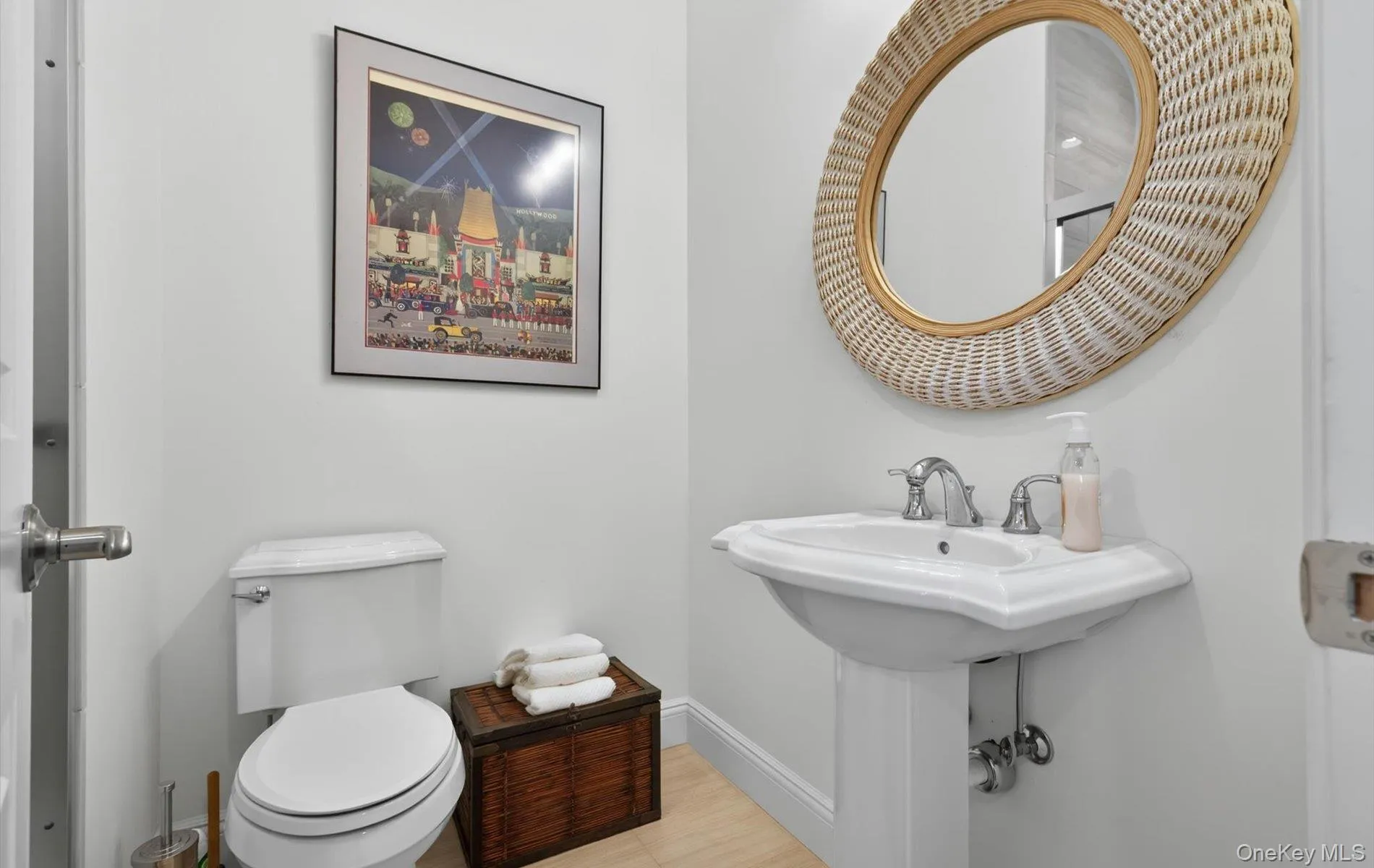 9 Briarsweet Lane, East Hampton, NY, 4 Bedrooms Bedrooms, 9 Rooms Rooms,6 BathroomsBathrooms,Residential,For Rent,Briarsweet,0,1002247 9 Briarsweet Lane, East Hampton, NY, 4 Bedrooms Bedrooms, 9 Rooms Rooms,6 BathroomsBathrooms,Residential,For Rent,Briarsweet,0,1002247