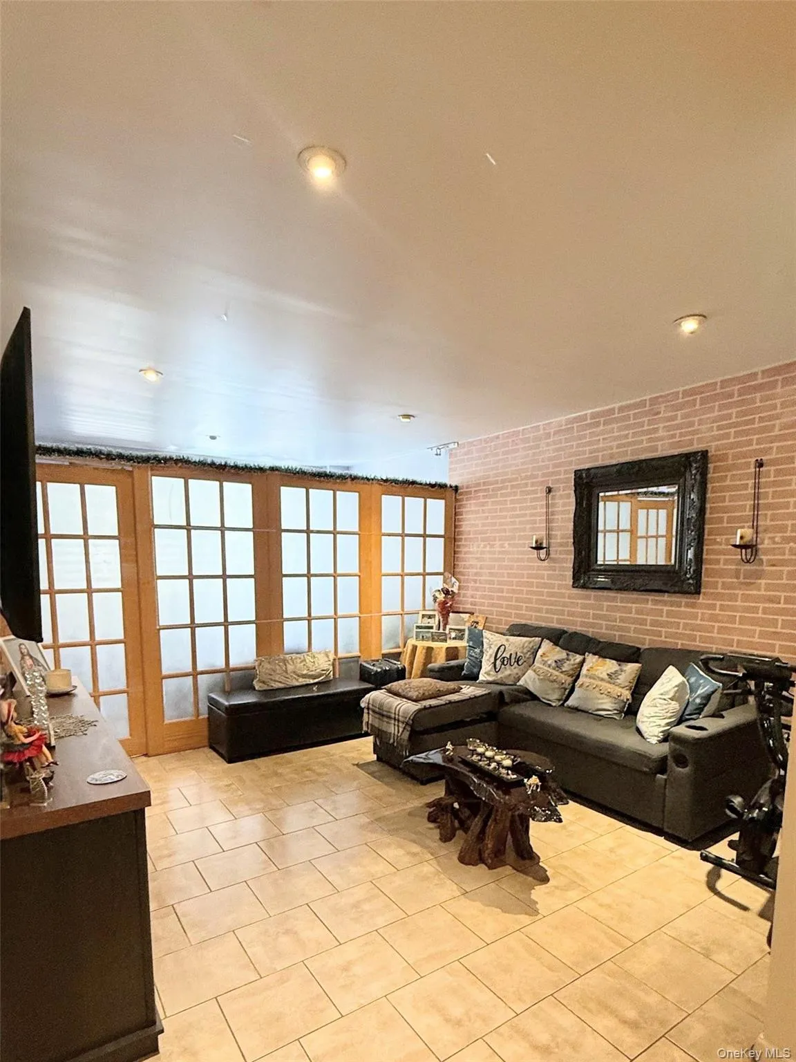 86-16 60th Avenue, New York, NY, 1 Bedroom Bedrooms, 4 Rooms Rooms,1 BathroomBathrooms,Residential Sale,For Rent,60th,0,1002248 86-16 60th Avenue, New York, NY, 1 Bedroom Bedrooms, 4 Rooms Rooms,1 BathroomBathrooms,Residential Sale,For Rent,60th,0,1002248