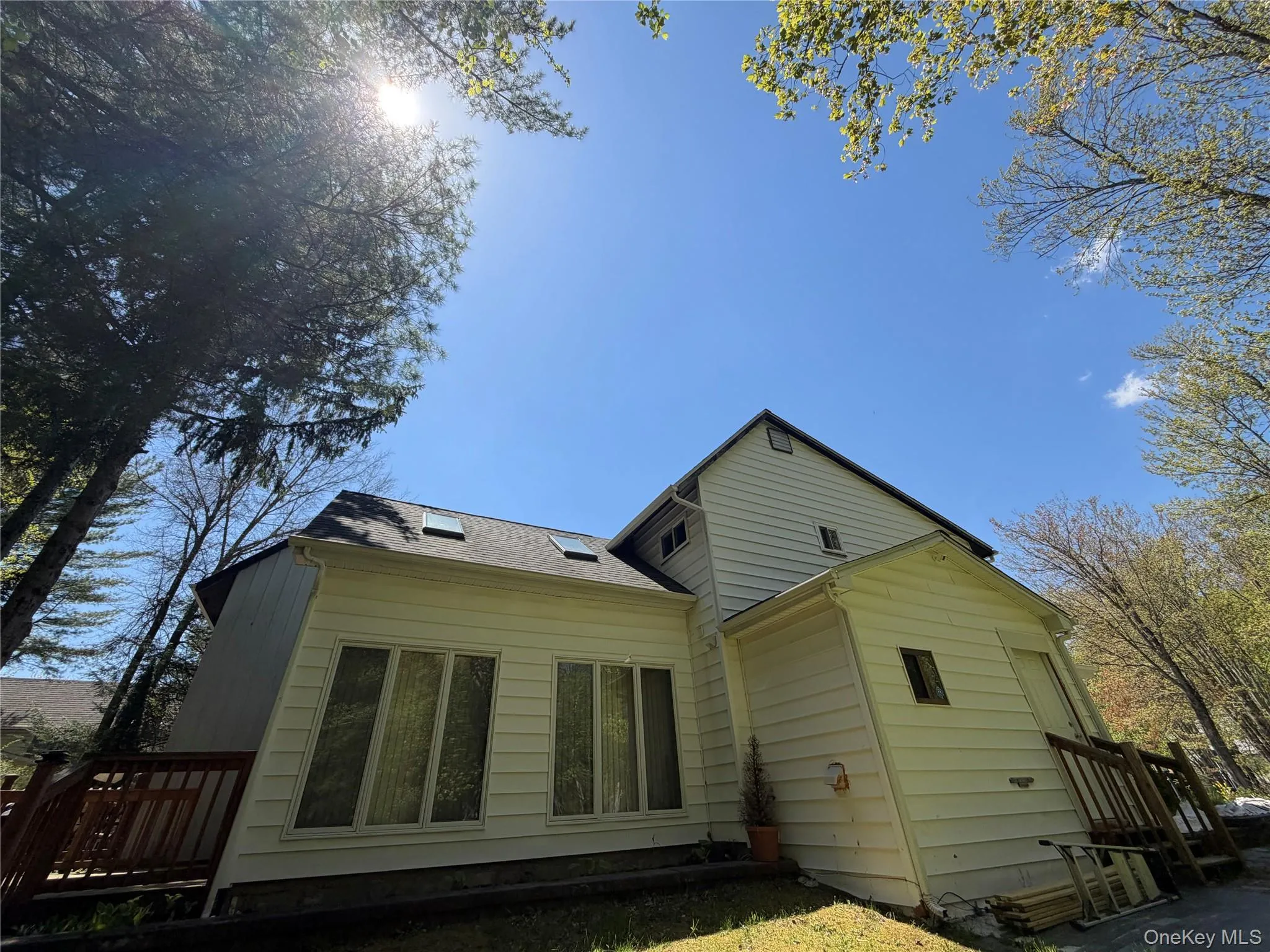 60 Medallion Road, Thompson, NY, 3 Bedrooms Bedrooms, 5 Rooms Rooms,2 BathroomsBathrooms,Residential Lease,For Rent,Medallion,0,1002249 60 Medallion Road, Thompson, NY, 3 Bedrooms Bedrooms, 5 Rooms Rooms,2 BathroomsBathrooms,Residential Lease,For Rent,Medallion,0,1002249