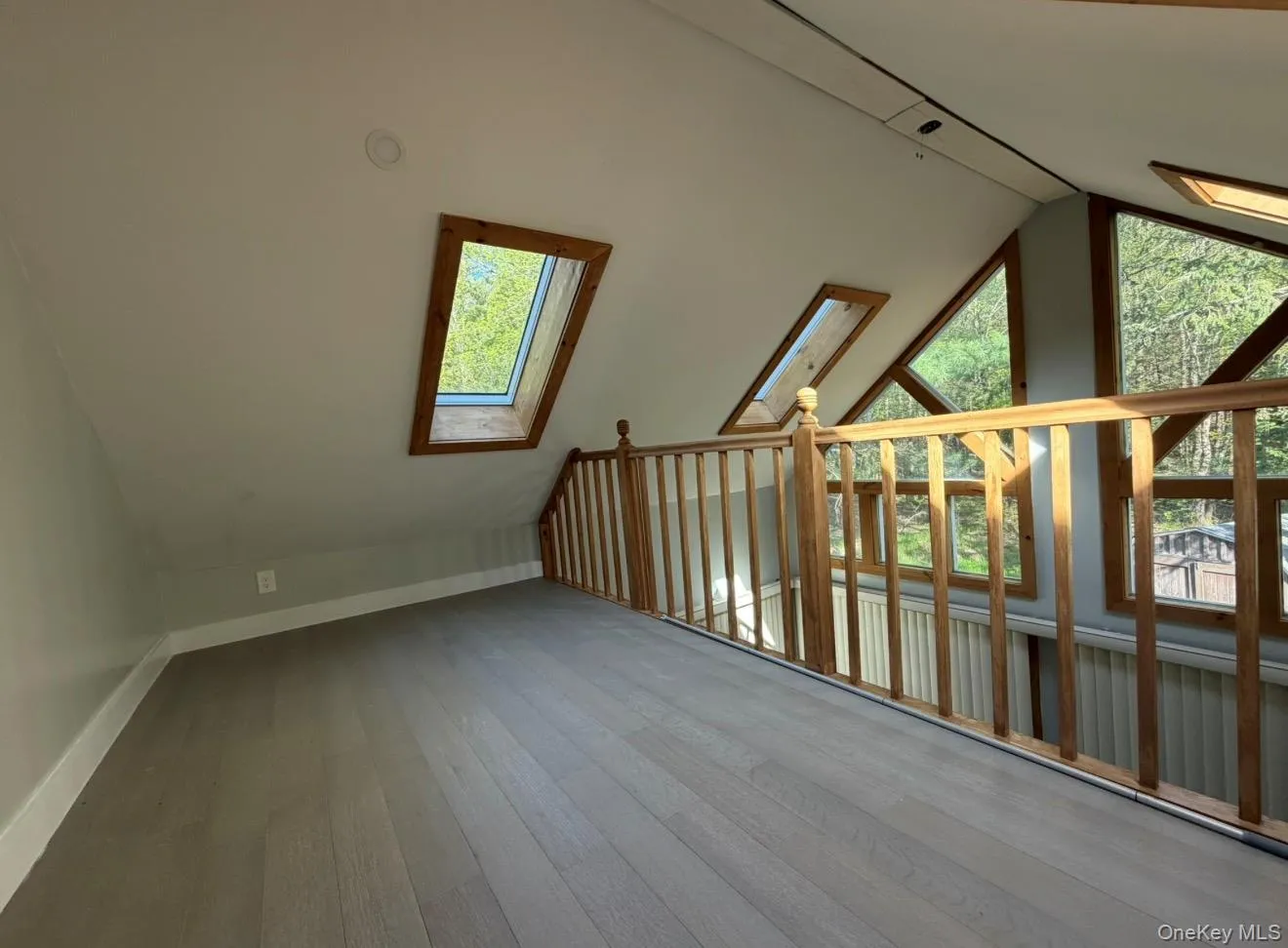 60 Medallion Road, Thompson, NY, 3 Bedrooms Bedrooms, 5 Rooms Rooms,2 BathroomsBathrooms,Residential Lease,For Rent,Medallion,0,1002249 60 Medallion Road, Thompson, NY, 3 Bedrooms Bedrooms, 5 Rooms Rooms,2 BathroomsBathrooms,Residential Lease,For Rent,Medallion,0,1002249